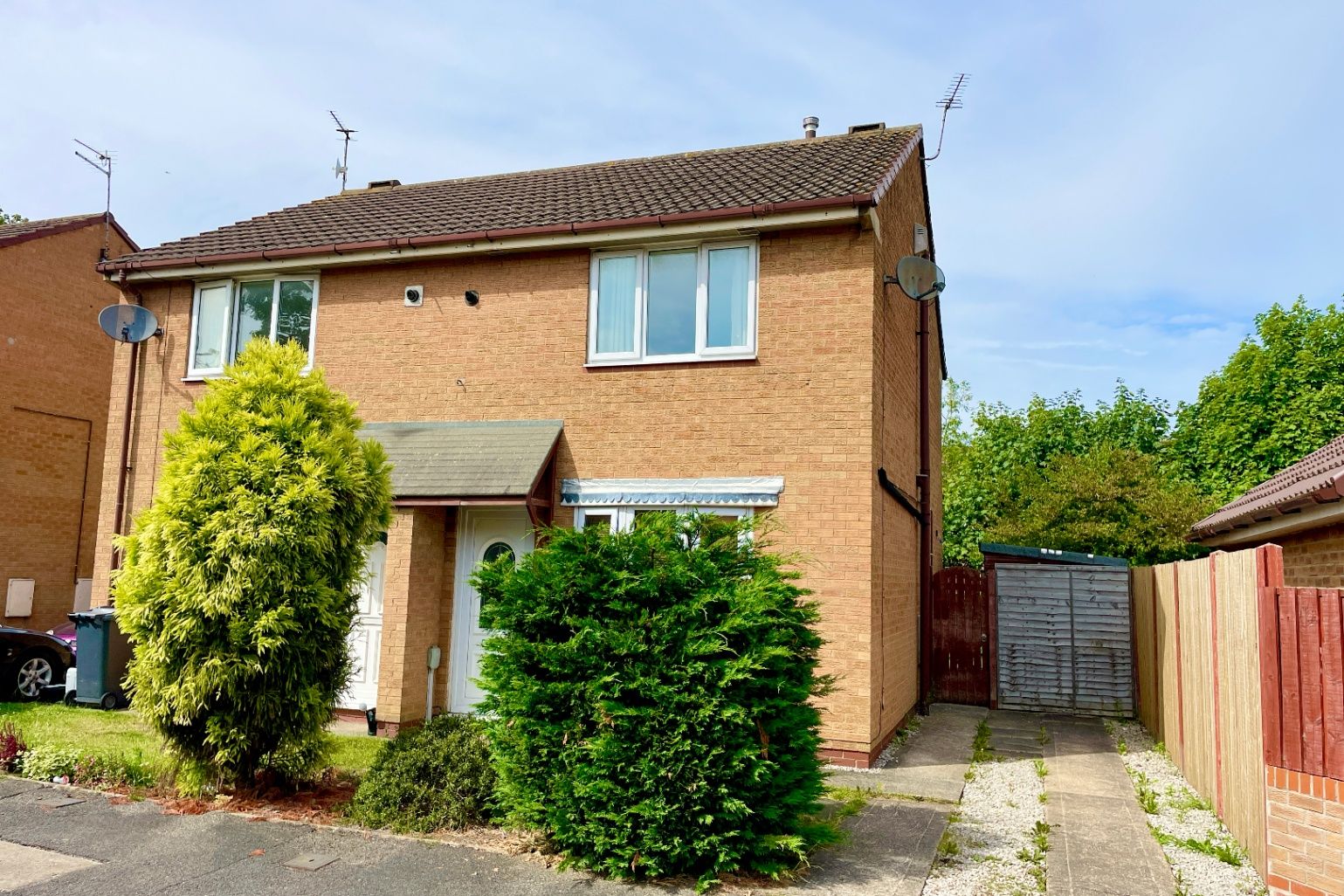 2 bed semidetached house for sale in St Margarets Court, Shannon Road HU8 Zoopla