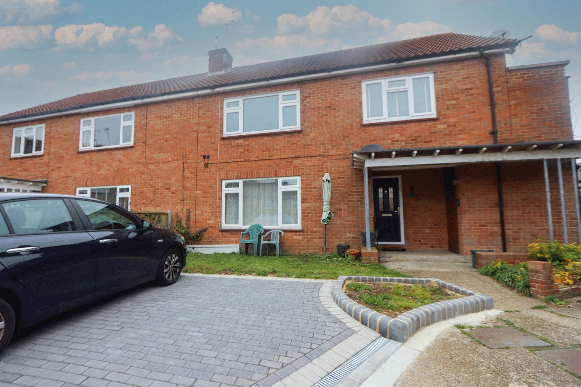 2 bed to rent in Amesbury Close, Epping CM16 Zoopla
