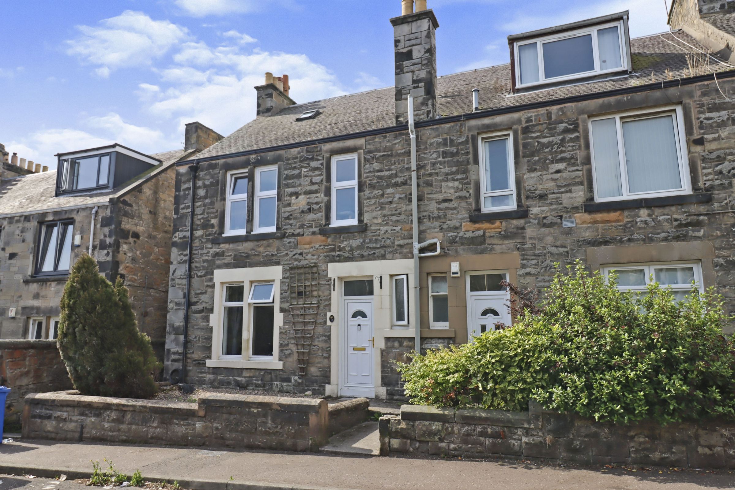 2 bed flat for sale in Salisbury Street, Kirkcaldy KY2 Zoopla