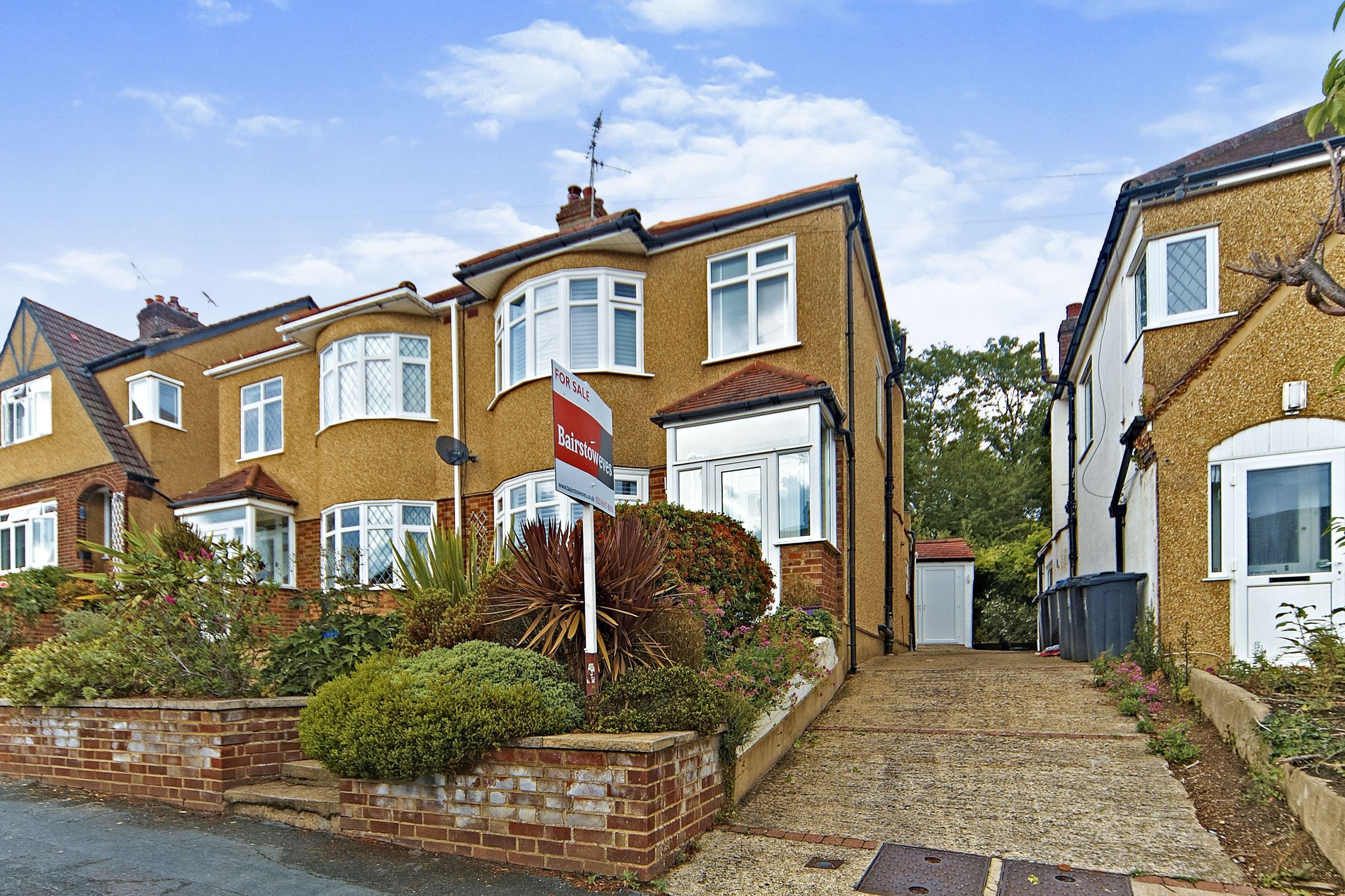 3 bed semidetached house for sale in Ingham Road, South Croydon