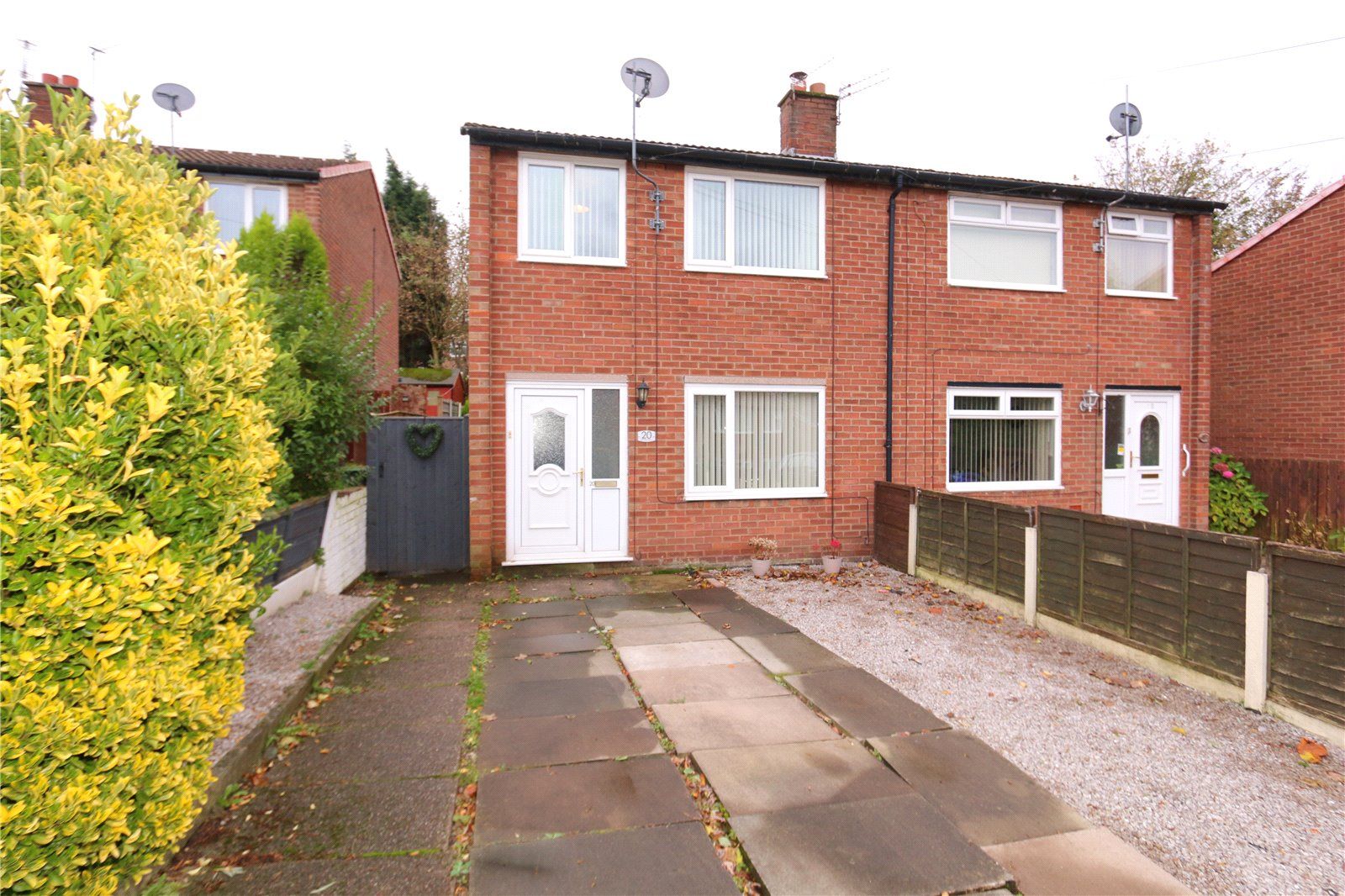 3 bed semidetached house for sale in Elm Tree Drive, Dukinfield