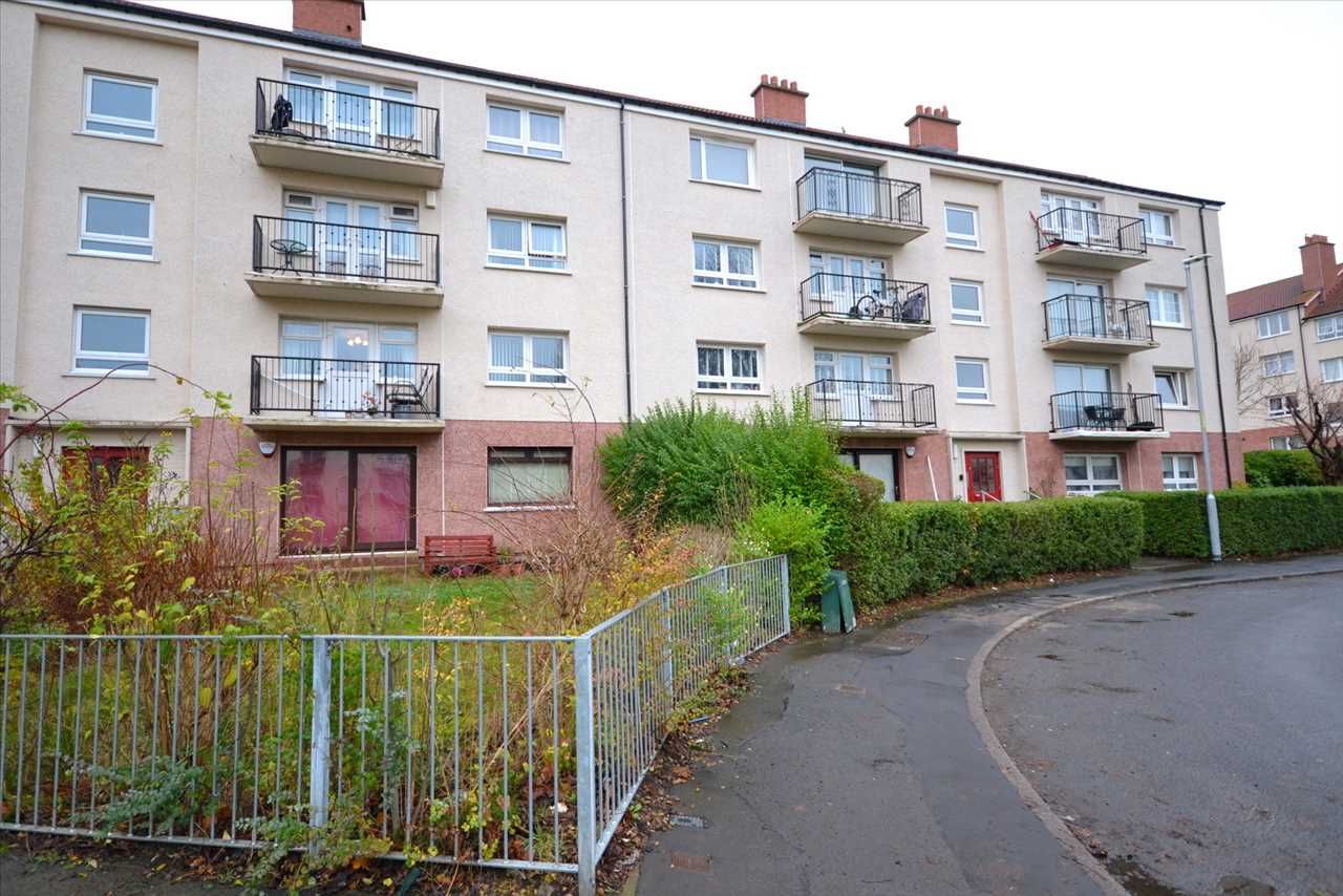 2 bed flat for sale in Kerrycroy Avenue, Toryglen, Glasgow G42 Zoopla