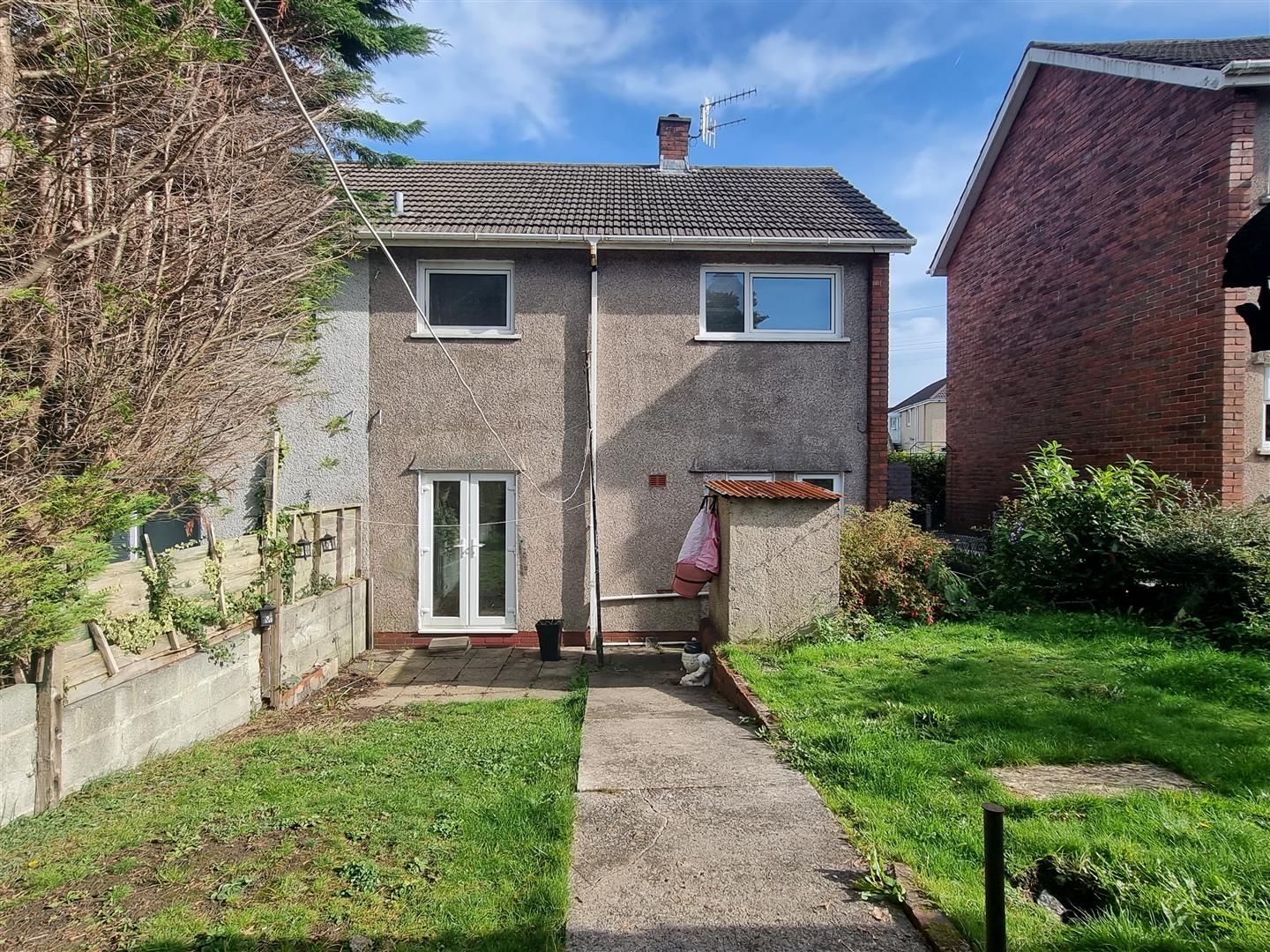 2 bed semidetached house for sale in Trallwn Road, Llansamlet, Swansea