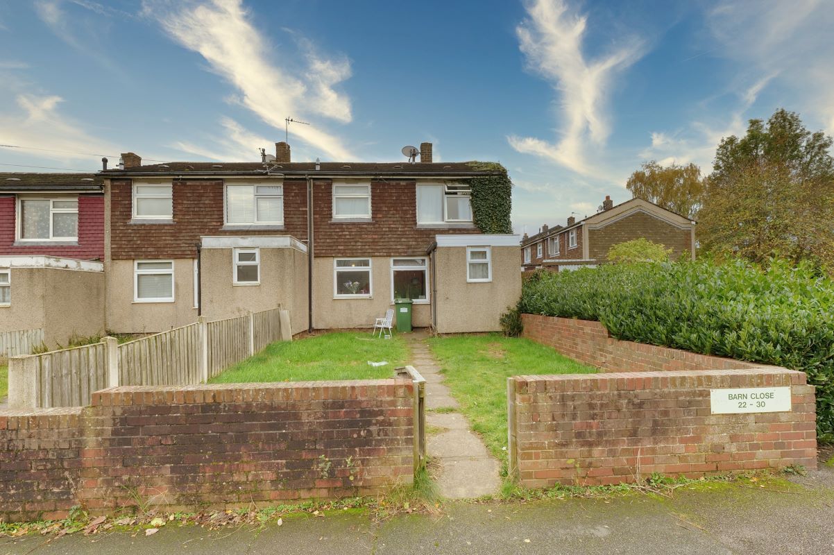 3 bed terraced house for sale in 22 Barn Close Donnington, Telford