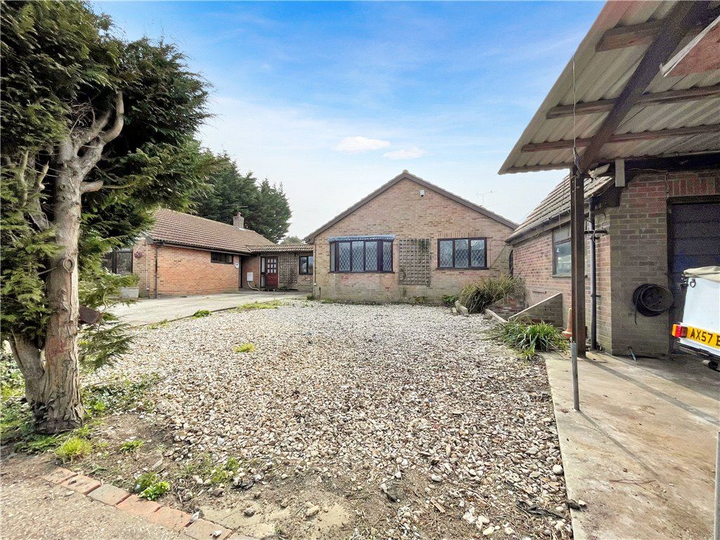 5 bed bungalow for sale in Loats Lane, Bognor Regis PO21 Zoopla