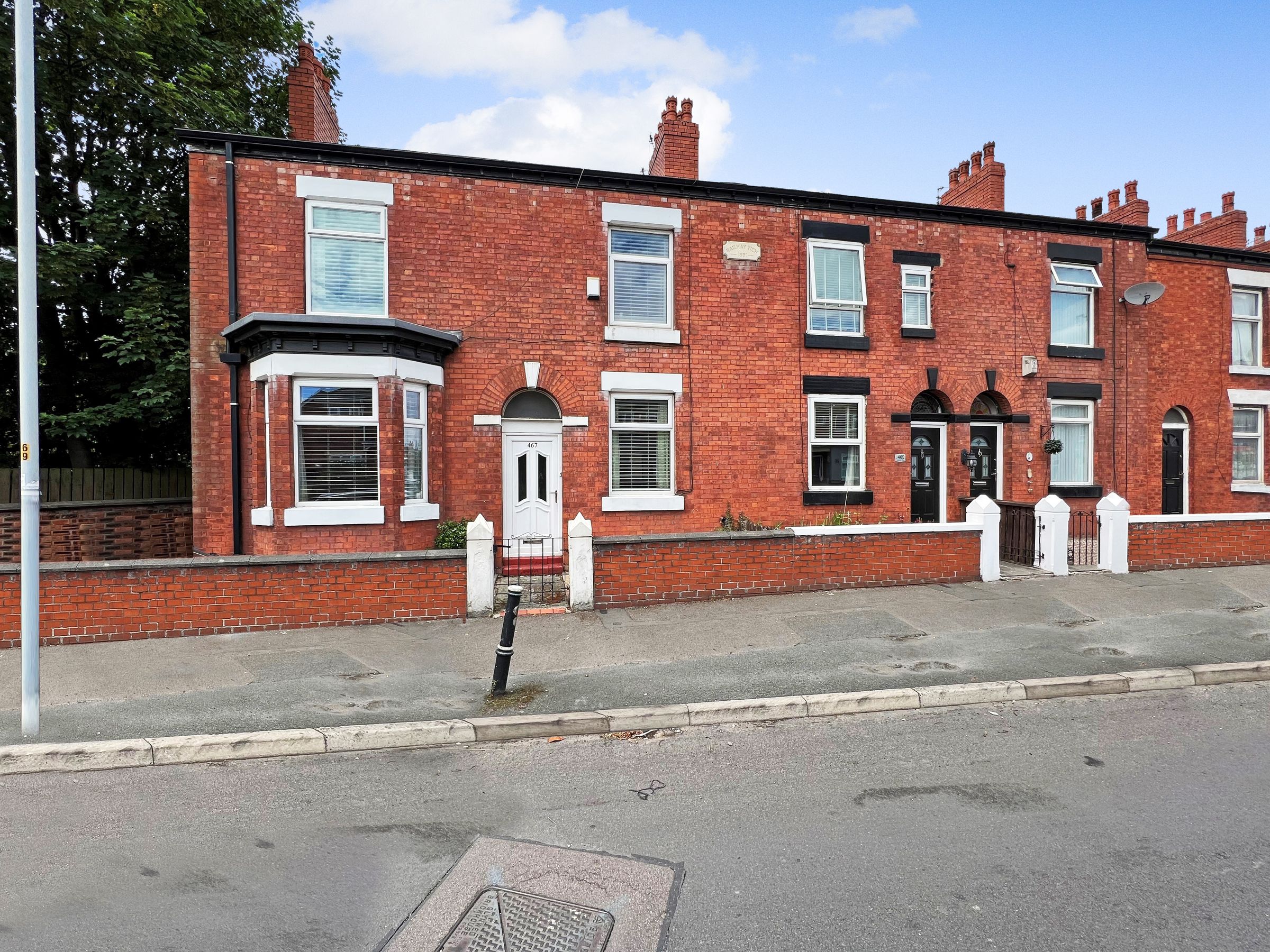 3 Bed End Terrace House For Sale In Gorton Road Reddish Stockport SK5 Zoopla