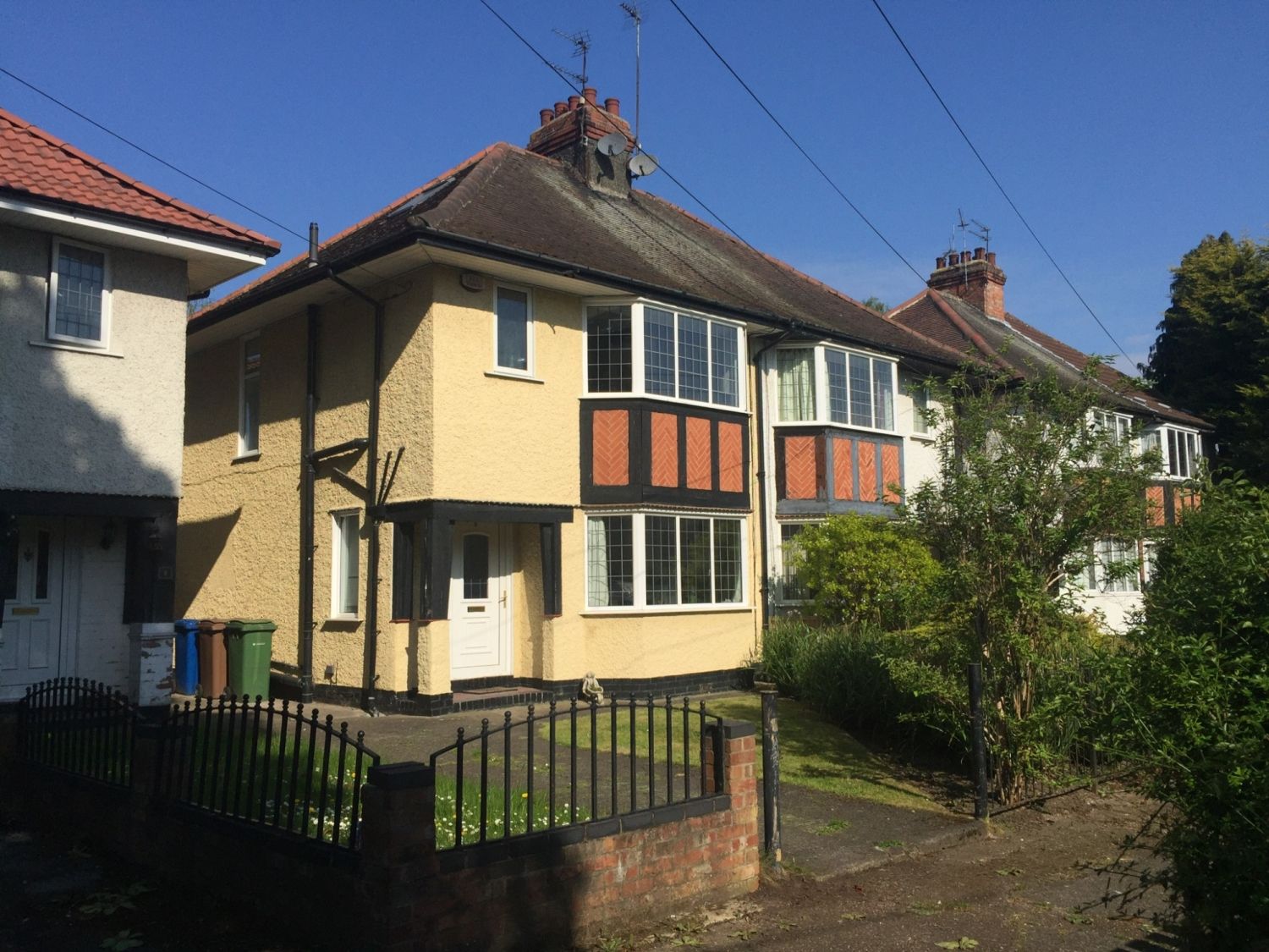 3 bed semidetached house to rent in May Grove, Tranby Lane, Hessle