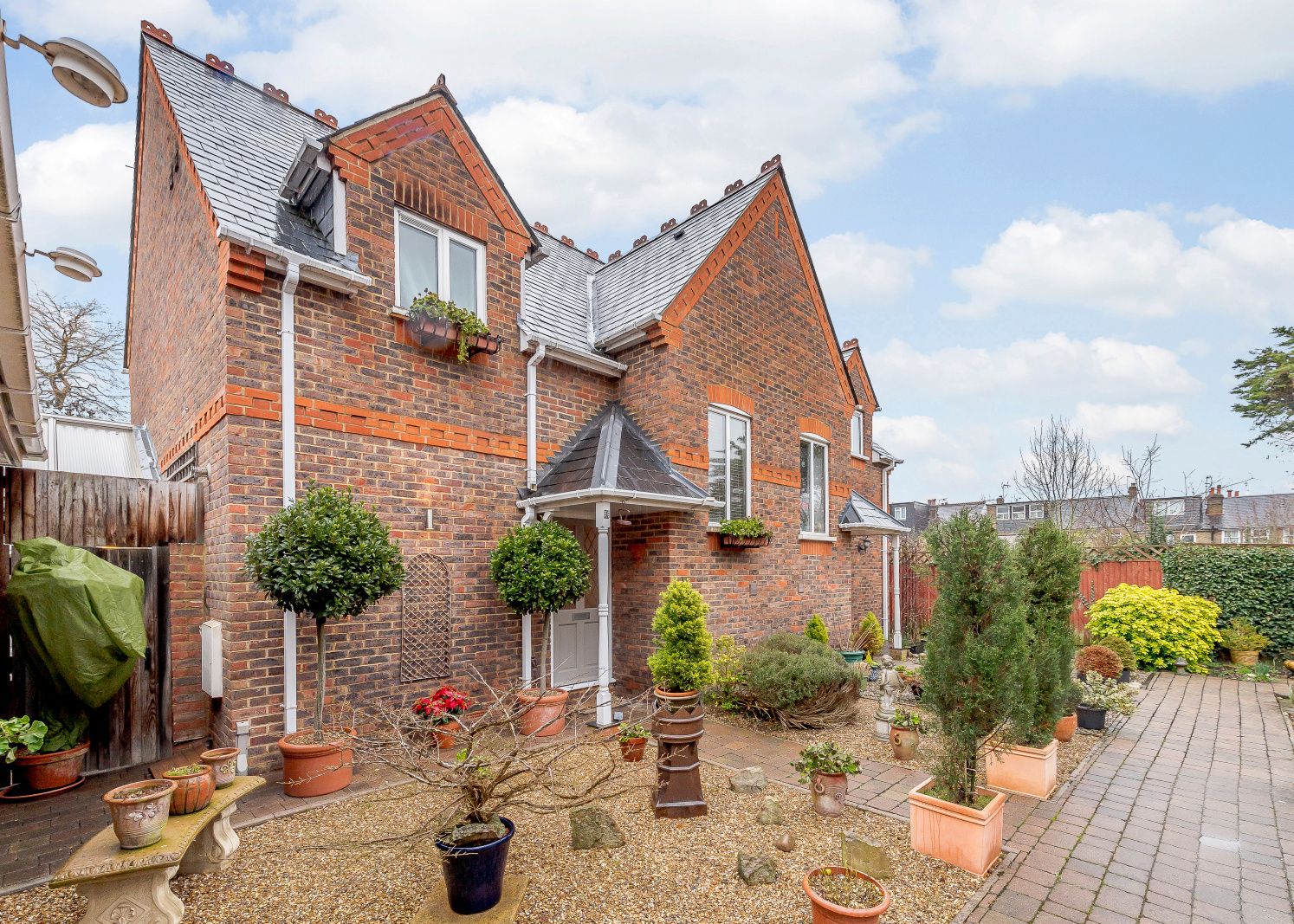 2 bed property for sale in Ross Haven Place, Northwood HA6 Zoopla