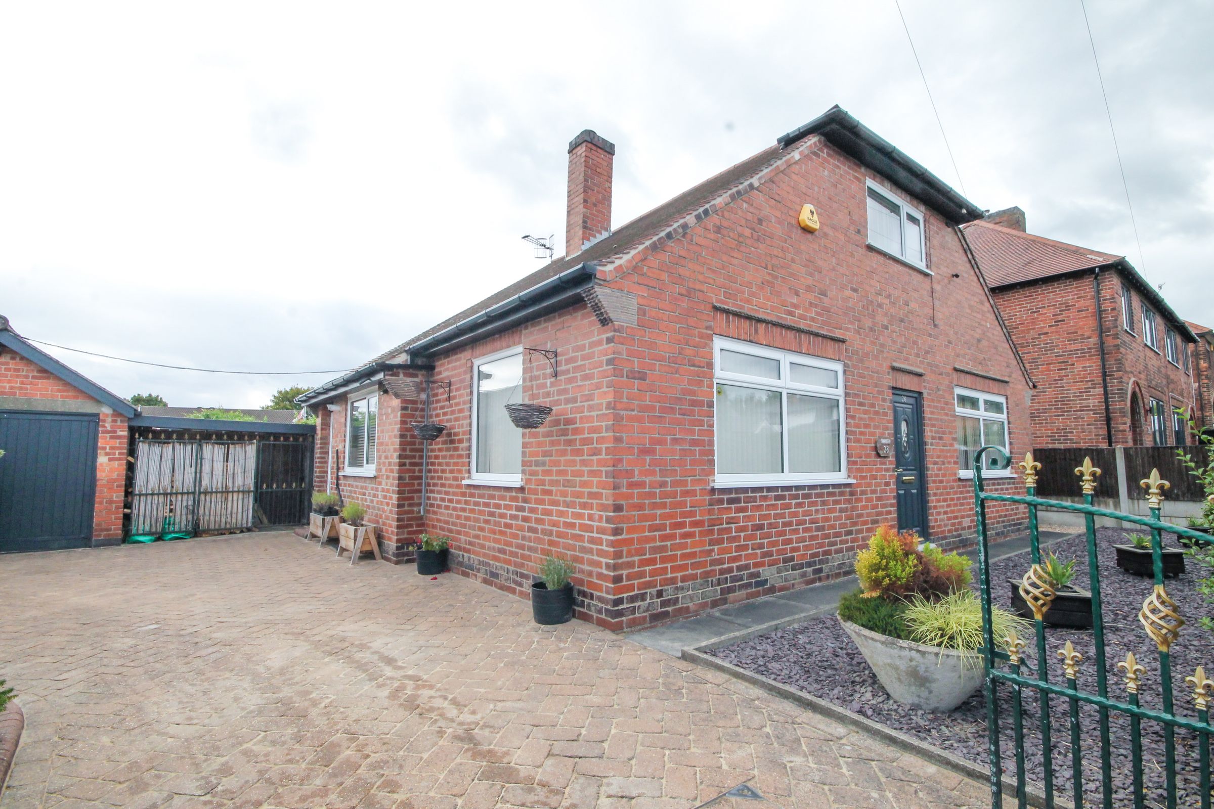 2 bed detached bungalow for sale in Duke Street, Ilkeston DE7 Zoopla