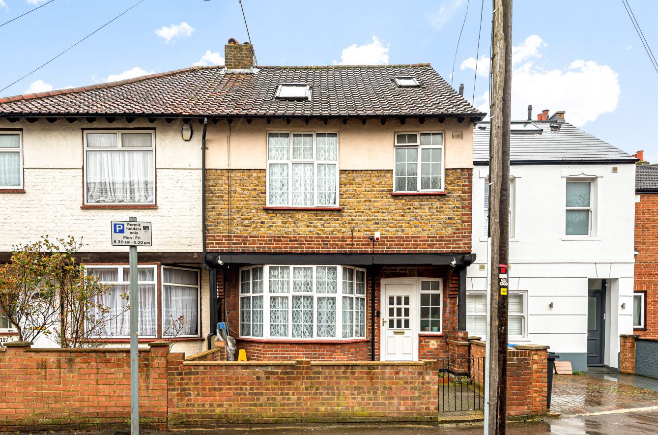 4 bed terraced house for sale in Devonshire Road, Colliers Wood, London