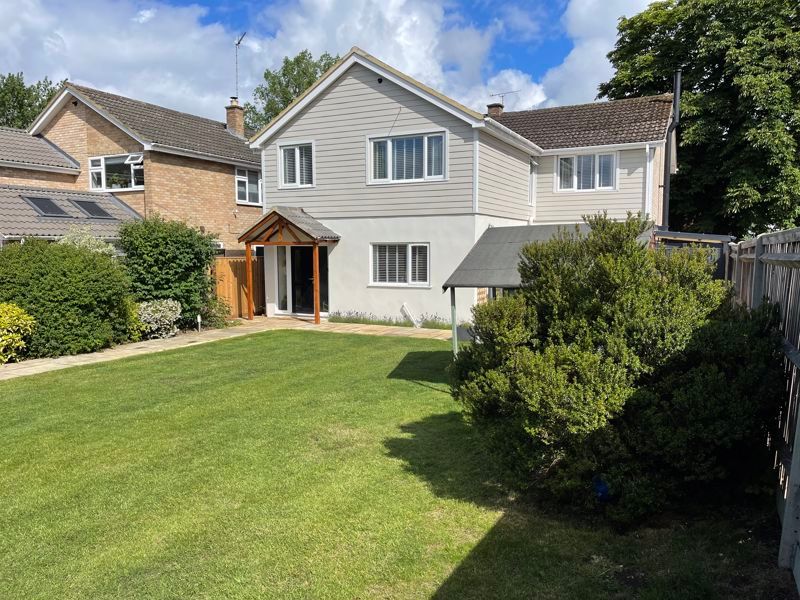 5 bed detached house for sale in Ray Mill Road East, Maidenhead SL6