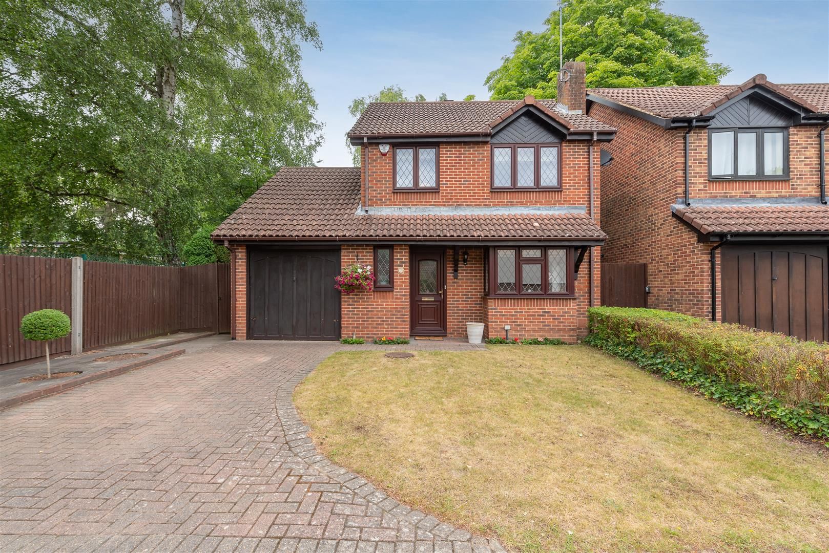 3 bed detached house for sale in Royal Victoria Gardens, South Ascot, Ascot SL5 Zoopla