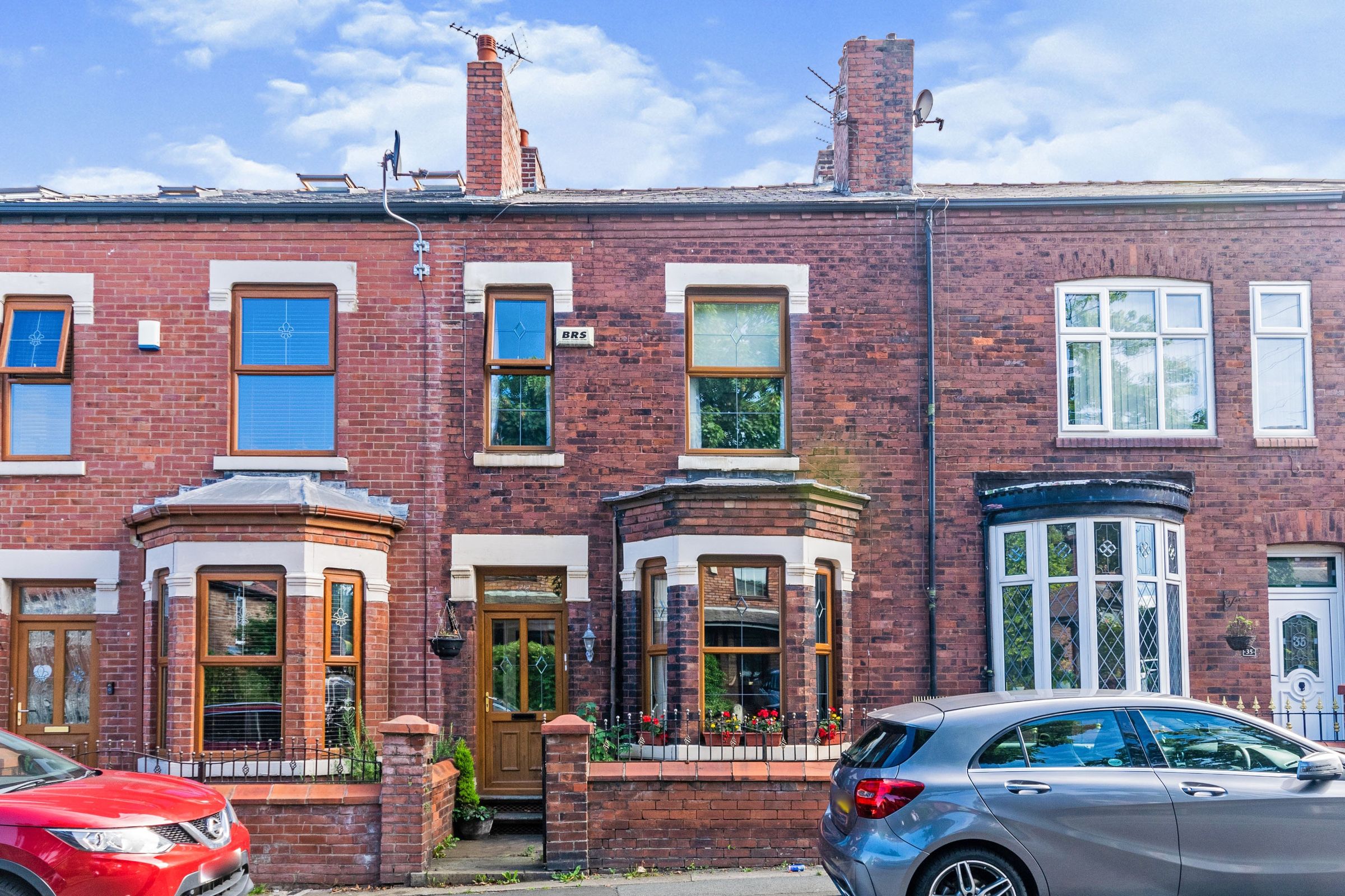 4 bed terraced house for sale in Stockport Road, Hyde, Greater
