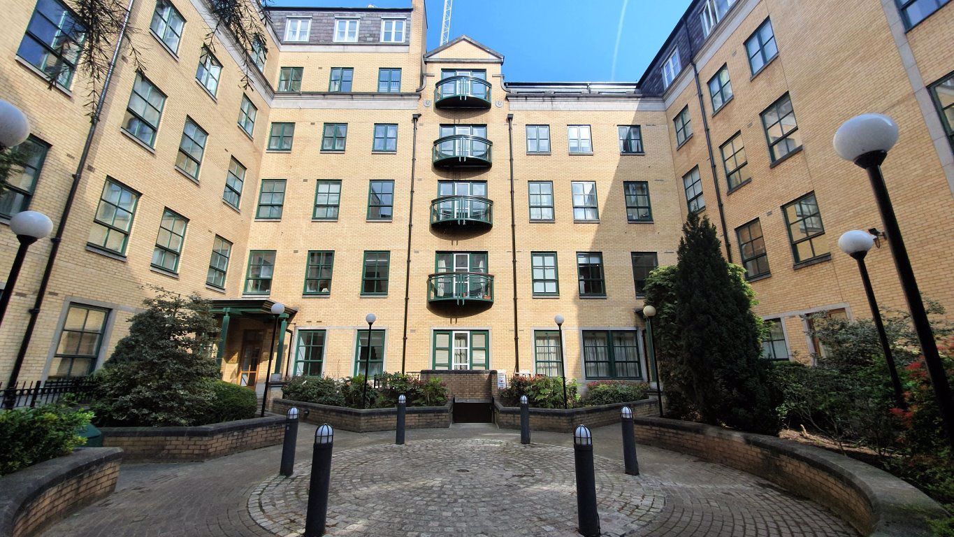 2 bed flat to rent in Bombay House, Whitworth St M1 Zoopla