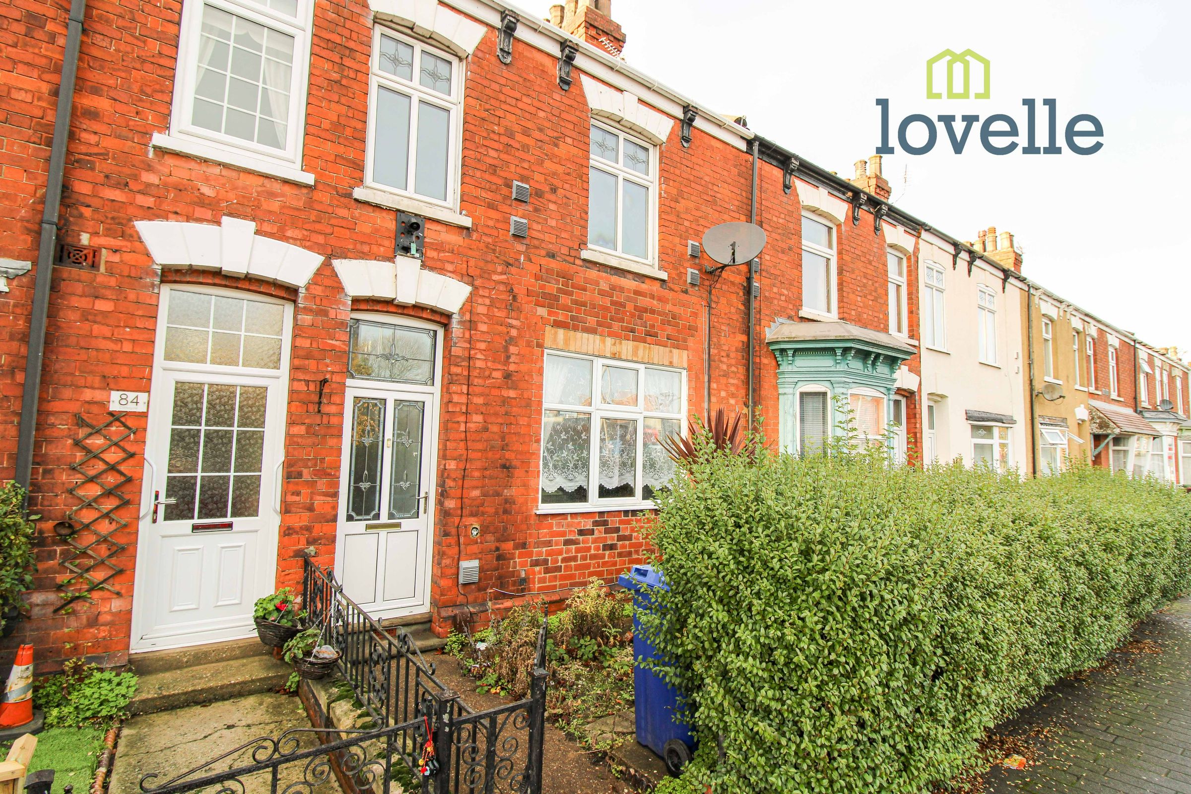 3 bed terraced house for sale in Cartergate, Grimsby DN31 Zoopla