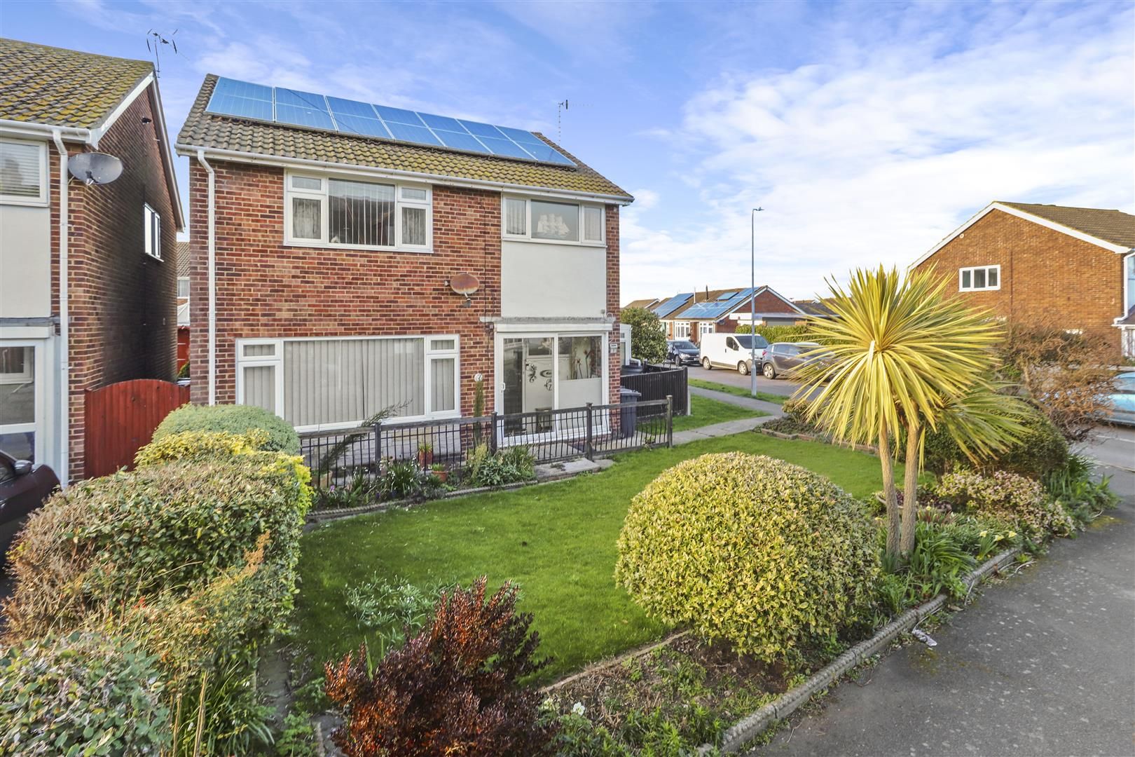 3 bed detached house for sale in Coast Road, Pevensey Bay, Pevensey