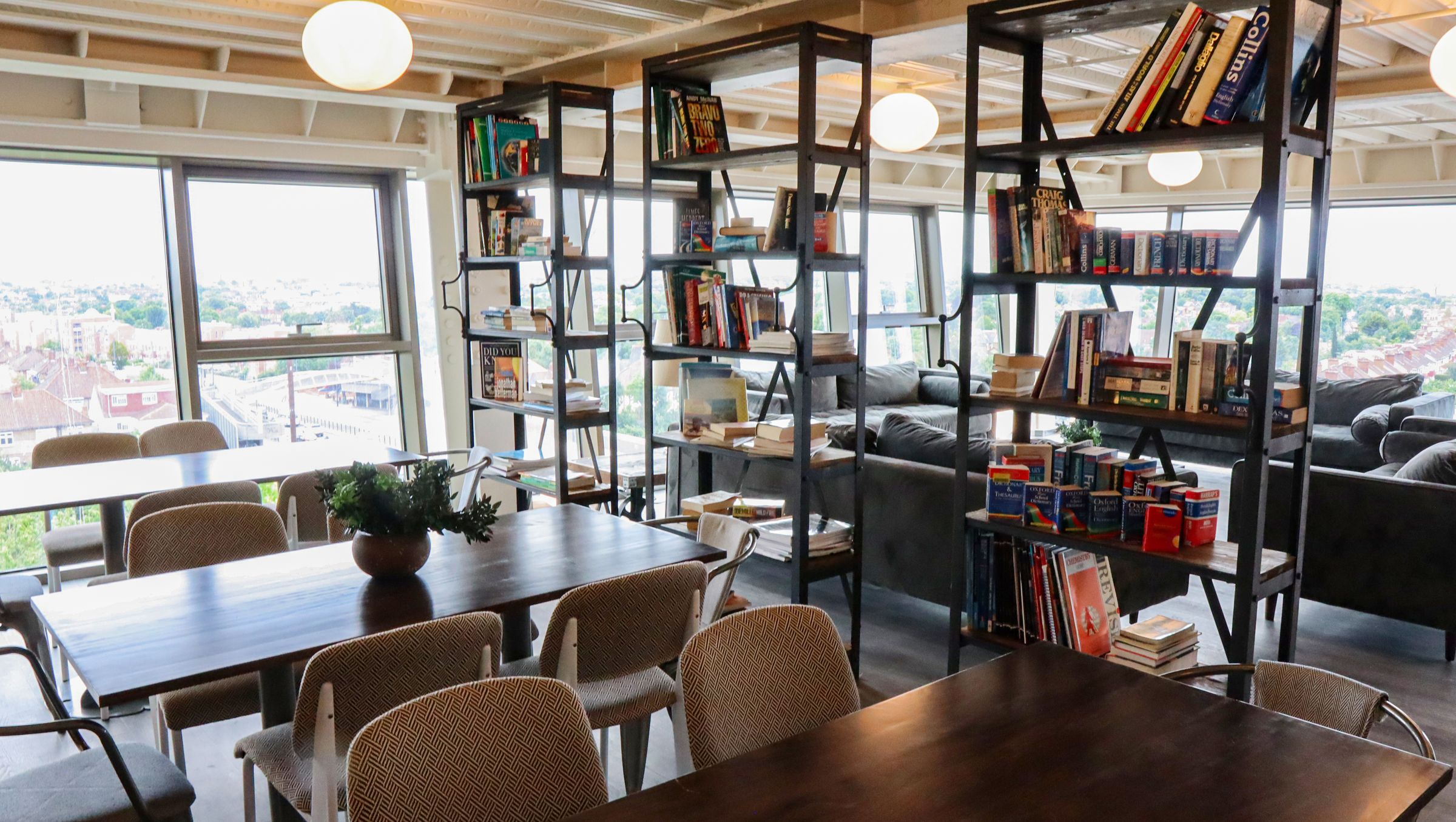 Studio to rent in Western Avenue, London W3 Zoopla