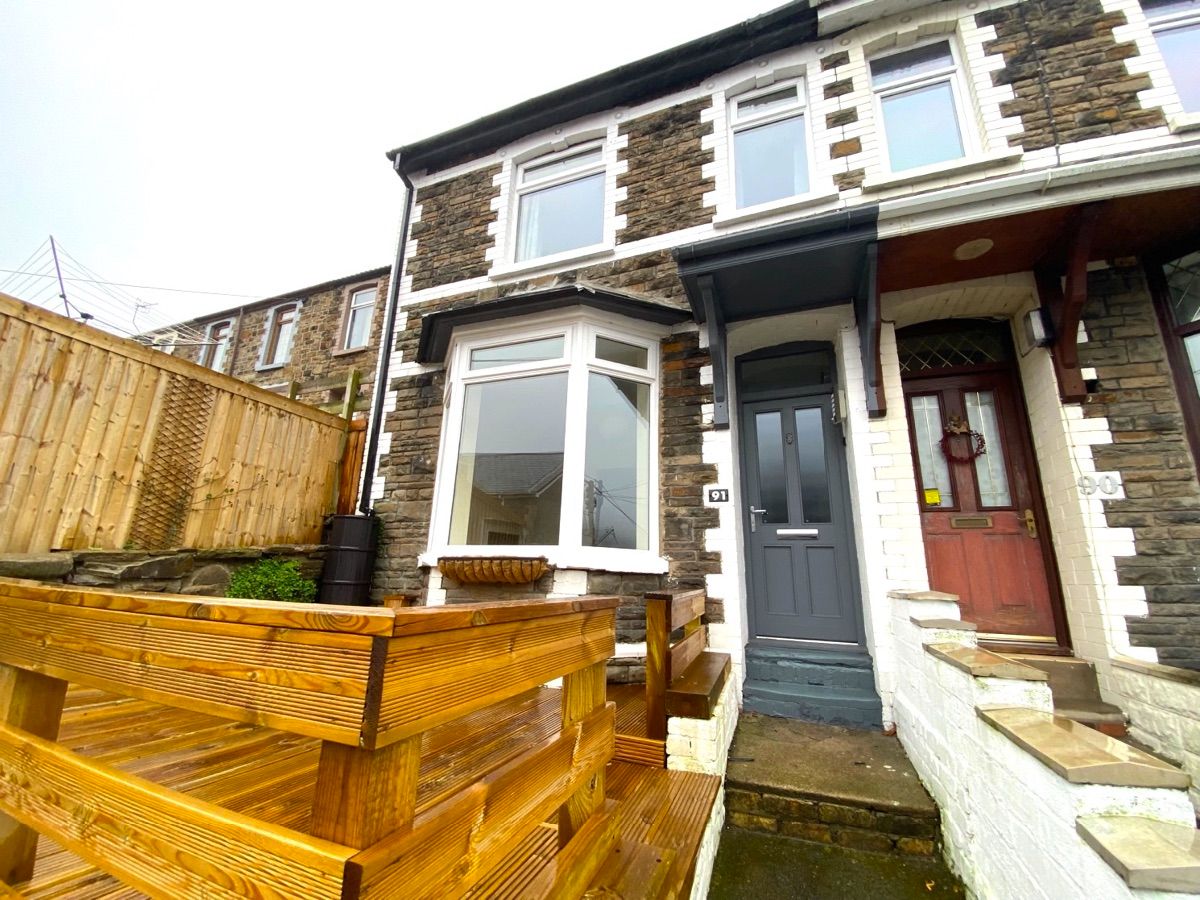 3 bed terraced house to rent in Oak Street, Abertillery NP13 Zoopla