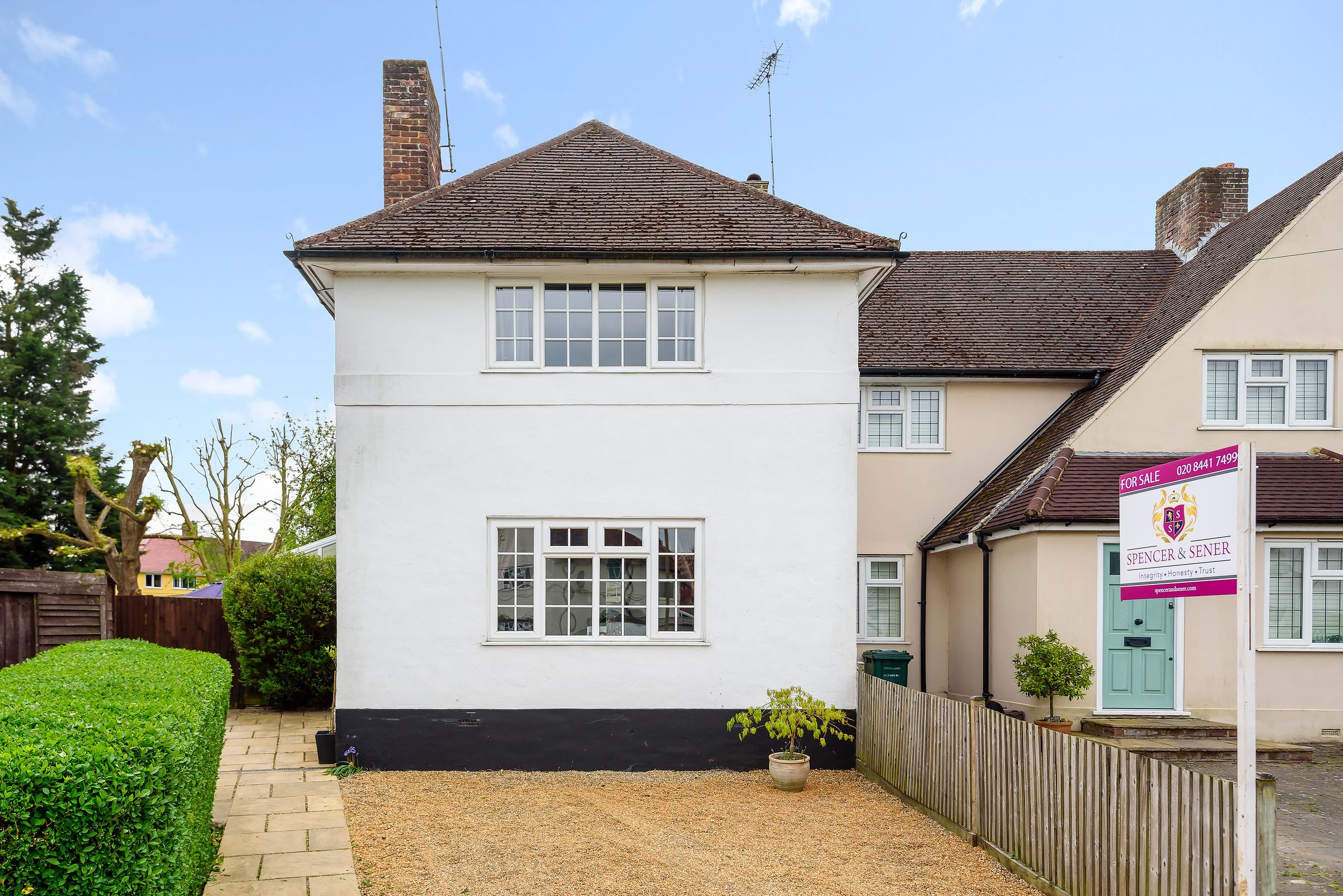 3 bed end terrace house for sale in Well Road, EN5 Zoopla
