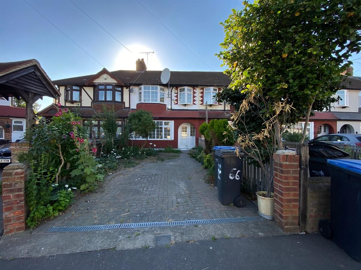 3 bed terraced house to rent in Richmond Crescent, London N9 Zoopla