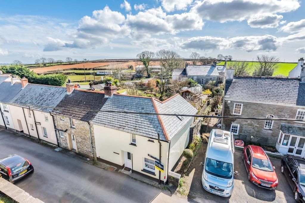 2 bed end terrace house for sale in Church View, Merrymeet, Liskeard