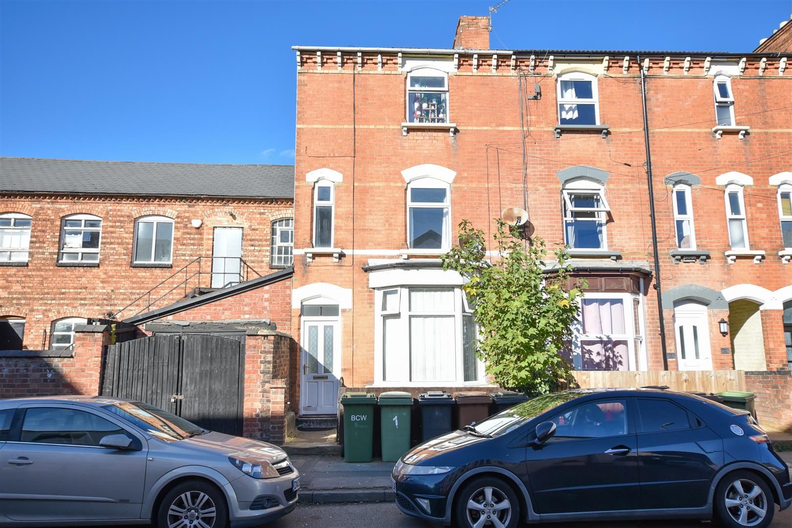 4 bed terraced house for sale in Knox Road, Wellingborough NN8 Zoopla