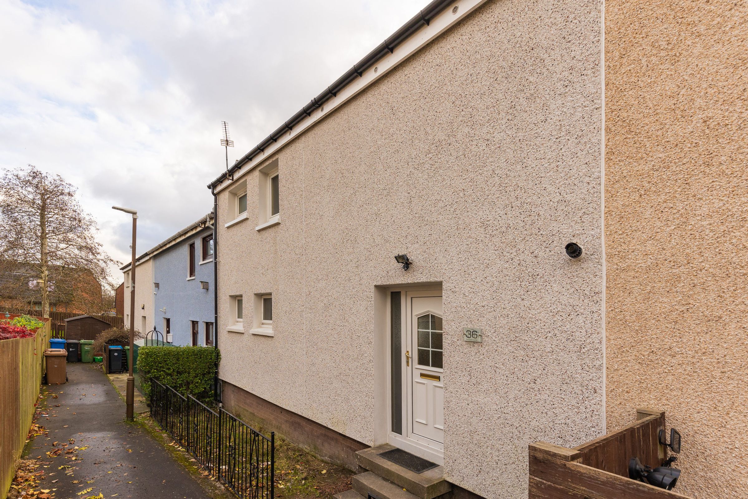 3 bed property for sale in 36 Kenmore Avenue, Livingston EH54 Zoopla