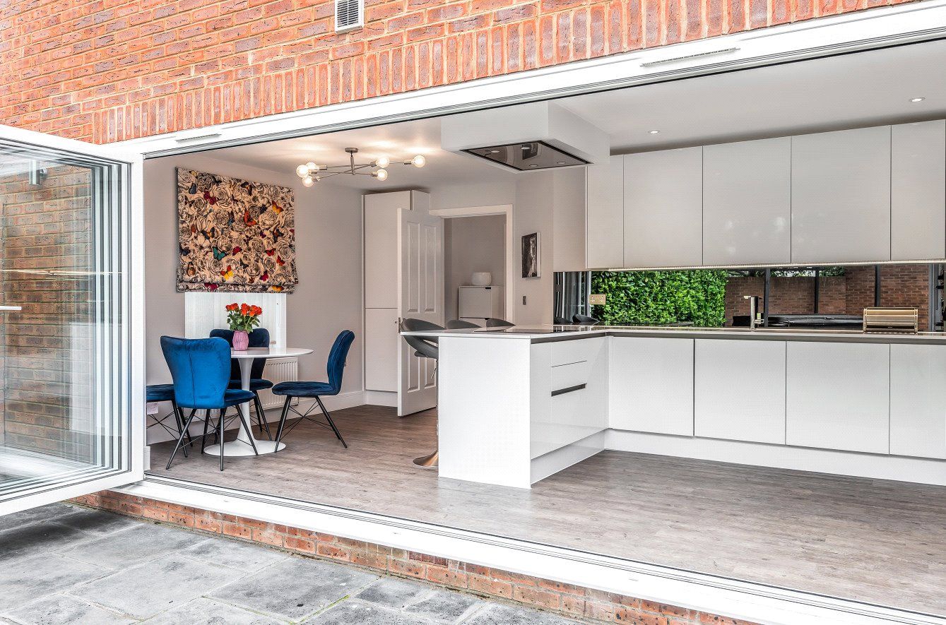 Temple Way, Rayleigh, Essex SS6  