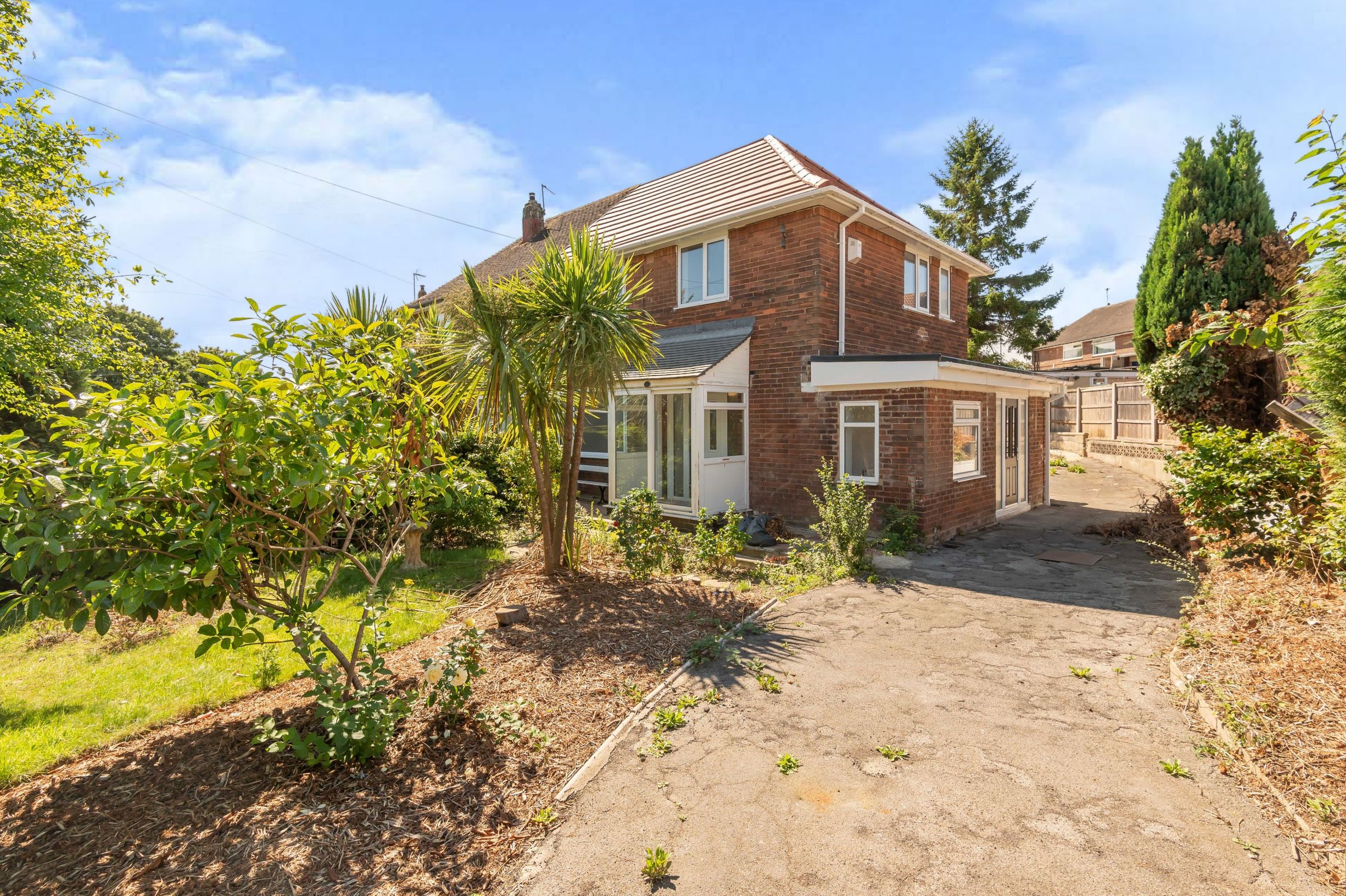 3 bed semidetached house for sale in Nesfield Walk, Leeds, West