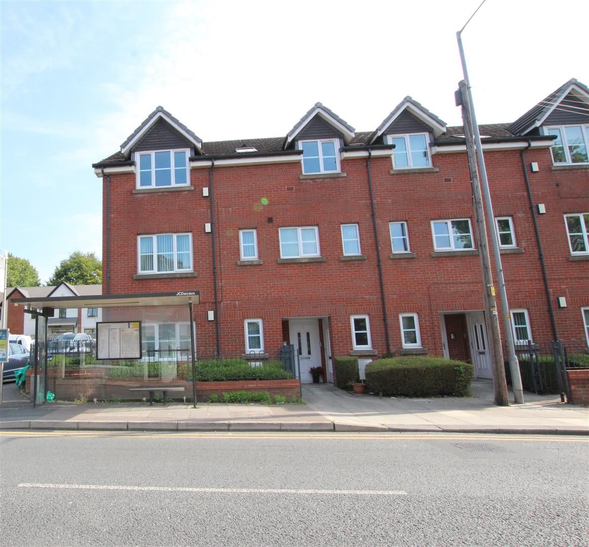 2 bed flat to rent in Trinity Place, Westhoughton, Bolton BL5 Zoopla