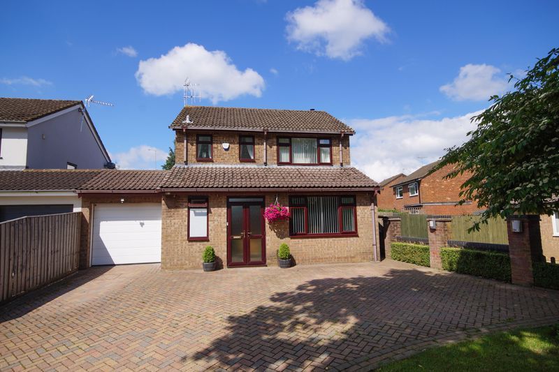 3 bed detached house for sale in Road, Prestwood HP16 Zoopla