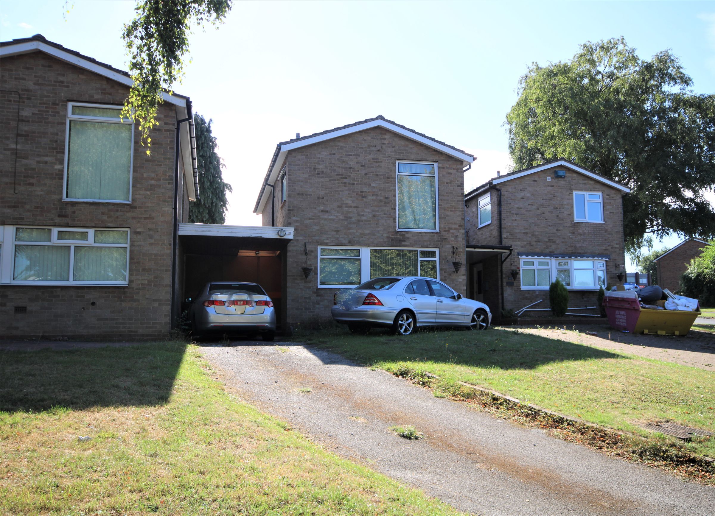 3 bed linkdetached house for sale in Thelsford Way, Solihull B92 Zoopla