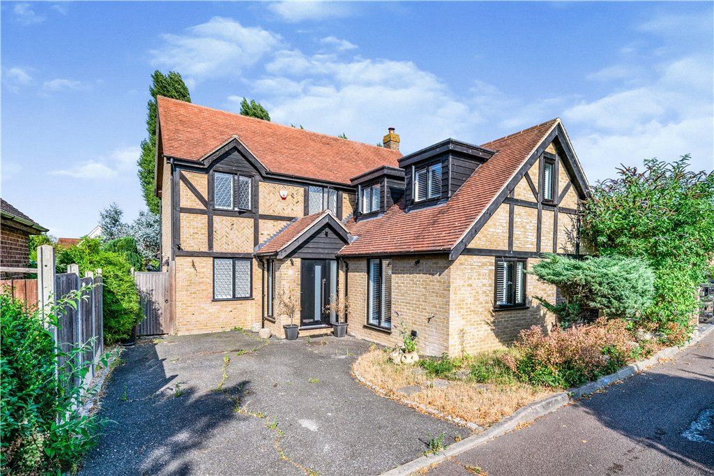 5 bed detached house for sale in Lambourne Close, Chigwell, Essex IG7 Zoopla