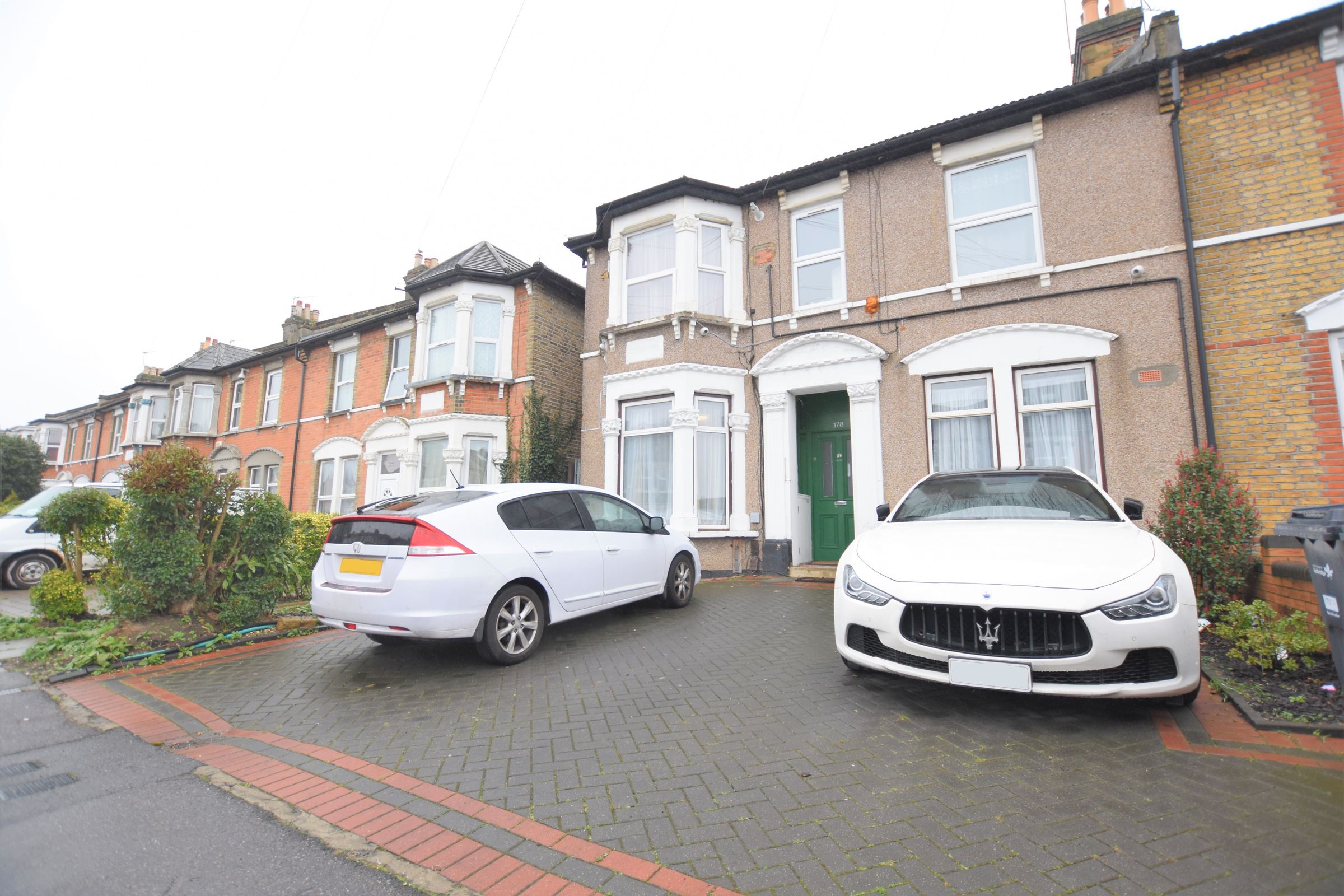 1 bed flat for sale in Balfour Road, Ilford IG1 Zoopla