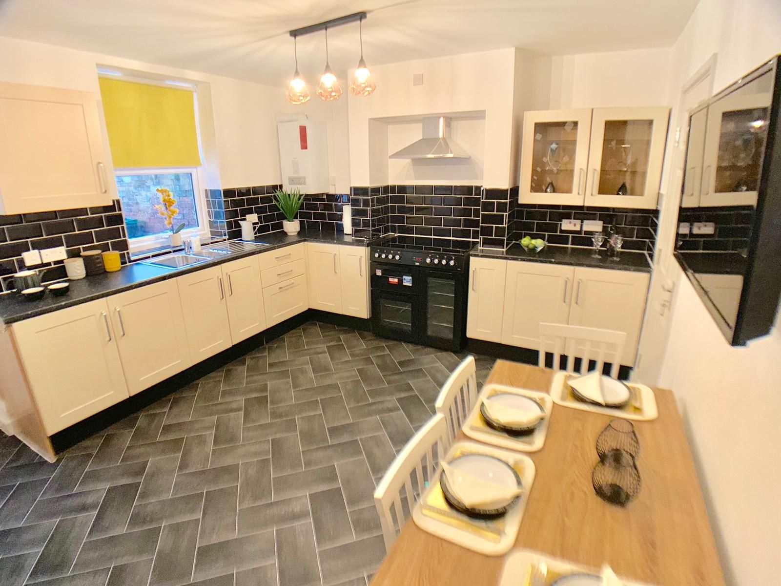 5 bed shared to rent in Dodworth Road, Barnsley S70 Zoopla