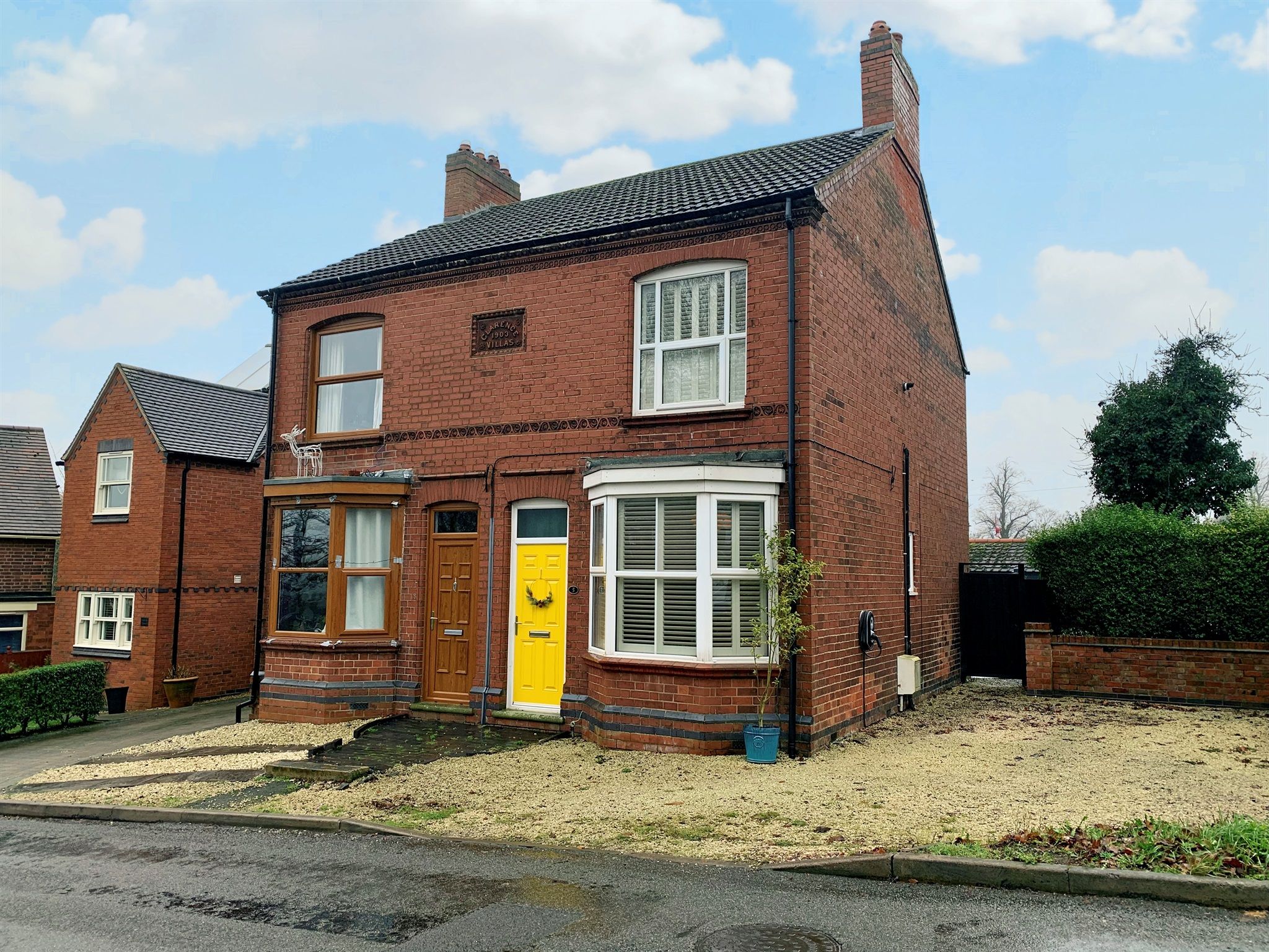2 bed semidetached house for sale in Ravenstone Road, Heather
