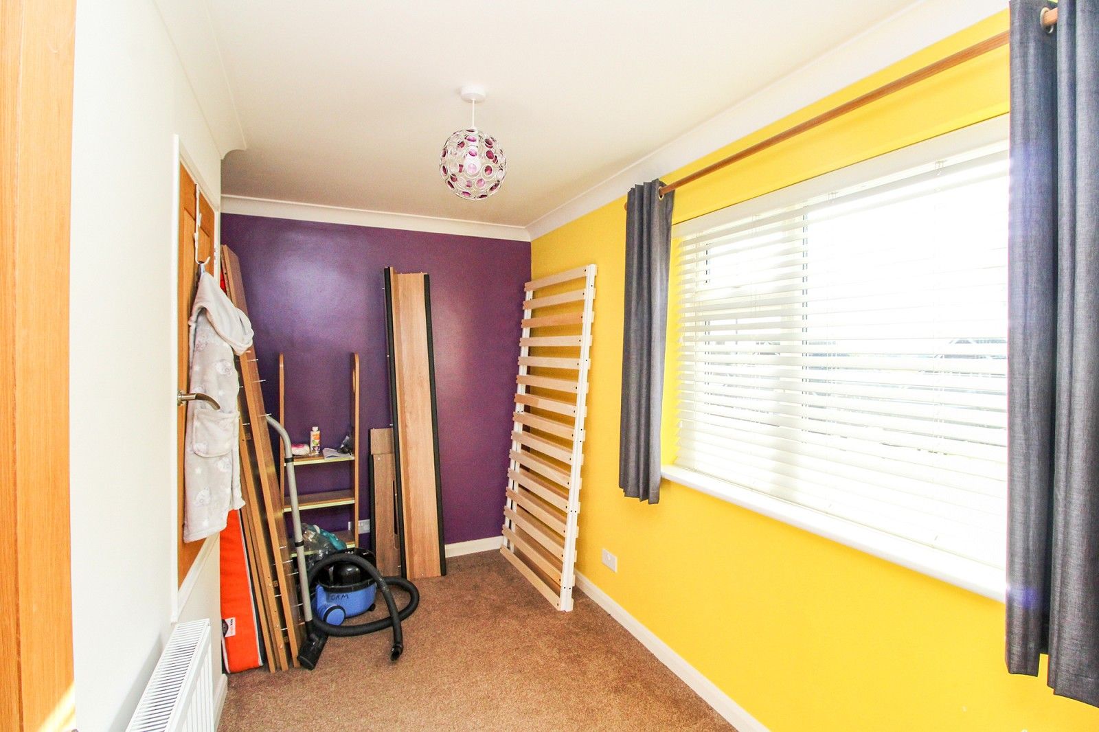 3 bed end terrace house for sale in Buckswood Drive, Crawley, West