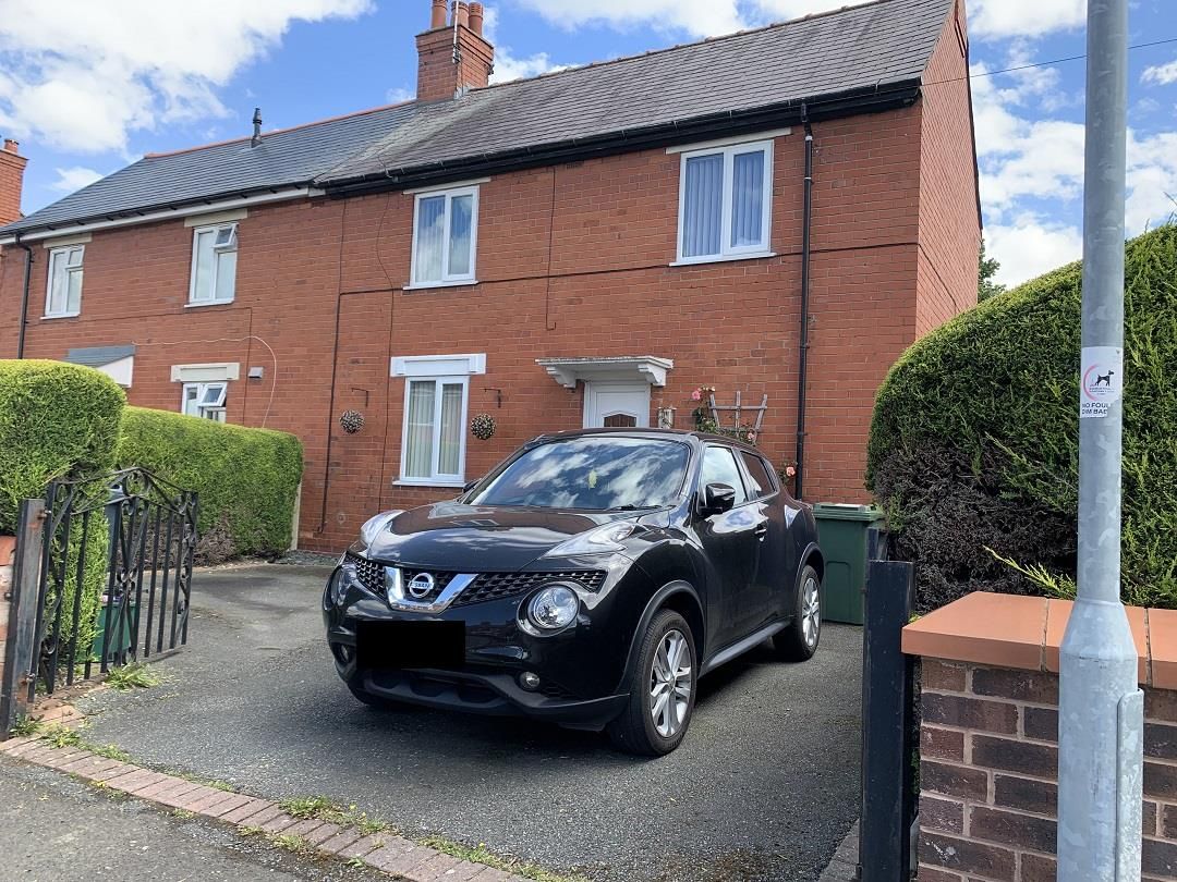 3 bed semidetached house for sale in Bluebell Estate, Pandy, Wrexham