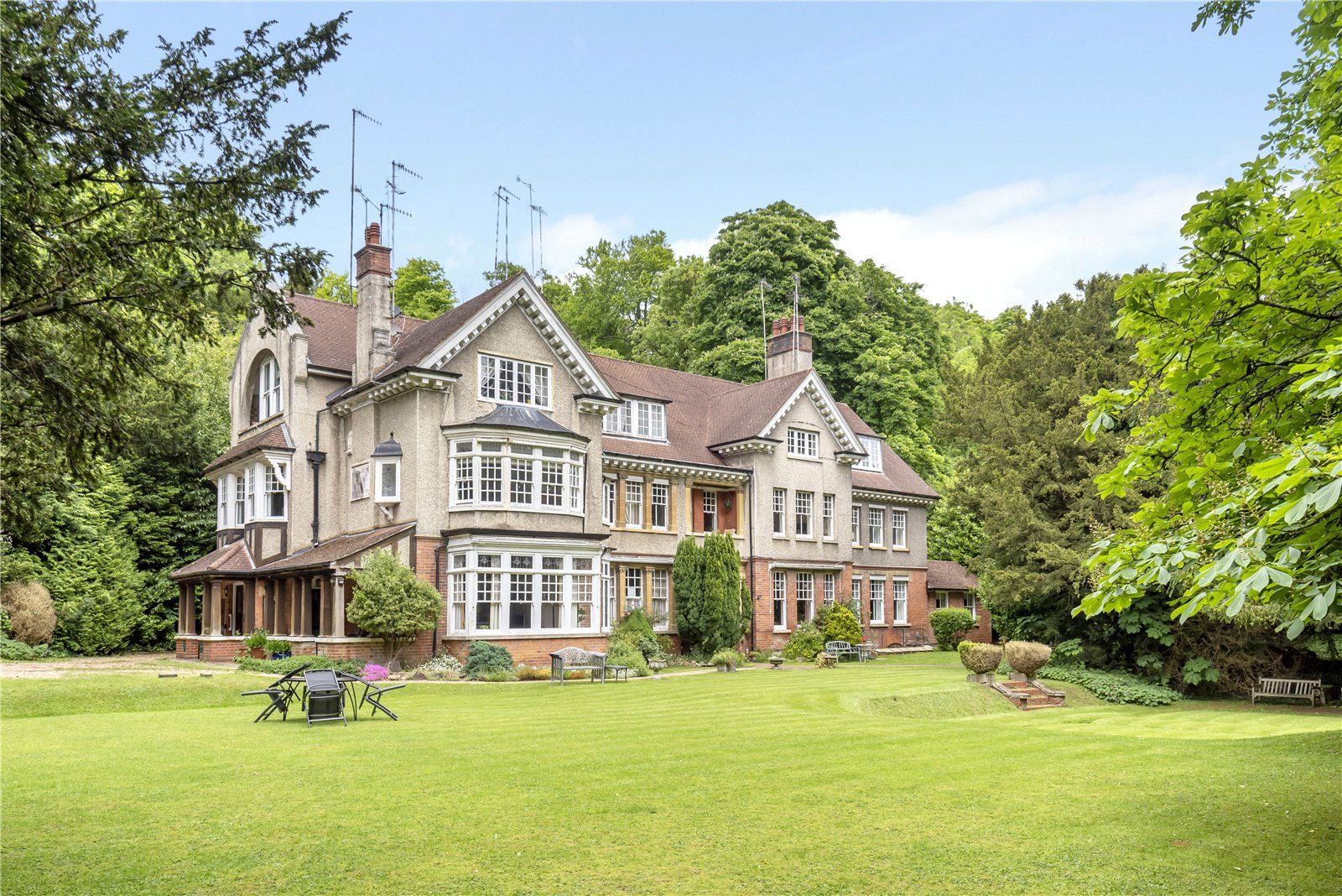 3 bed flat for sale in Harestone Valley Road, Caterham, Surrey CR3 Zoopla