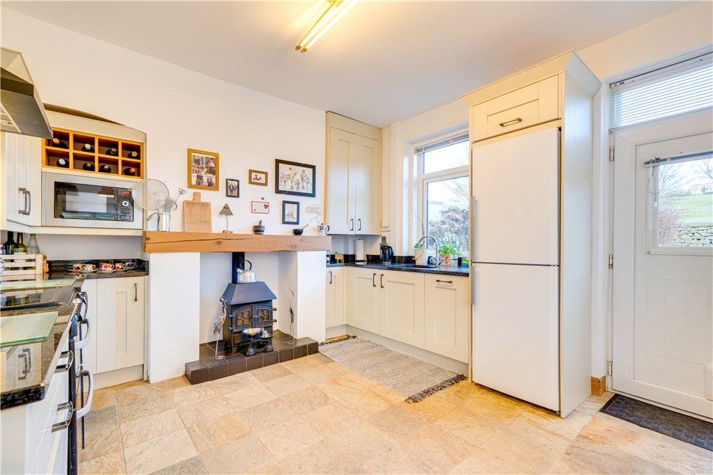 3 bed end terrace house for sale in Millbank Terrace, Shaw Mills