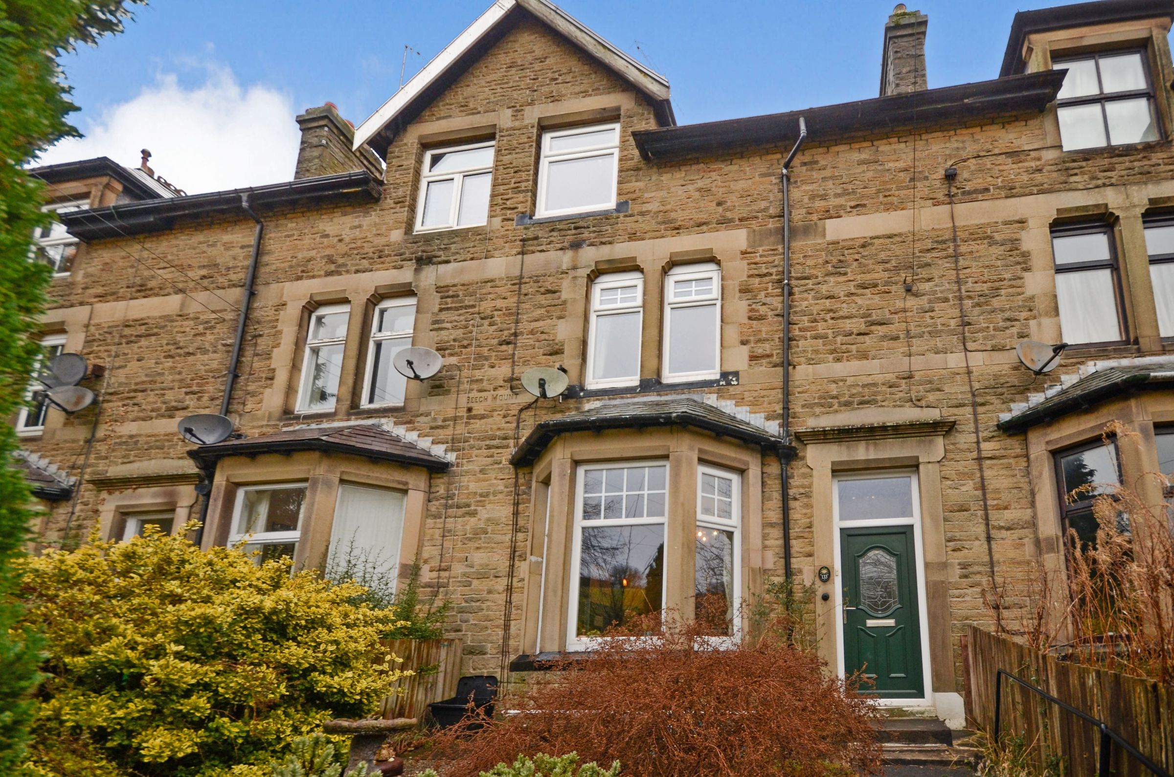 4 bed terraced house for sale in Dale Road, Buxton SK17 Zoopla