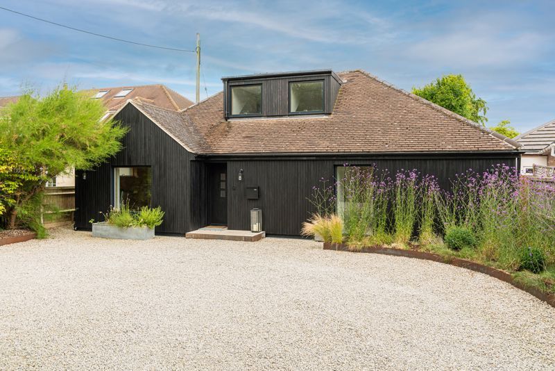 4 bed detached house for sale in Bessels Way, Blewbury, Didcot OX11