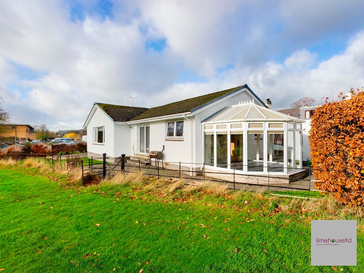 3 bed bungalow to rent in Johns Loan, Biggar ML12 Zoopla