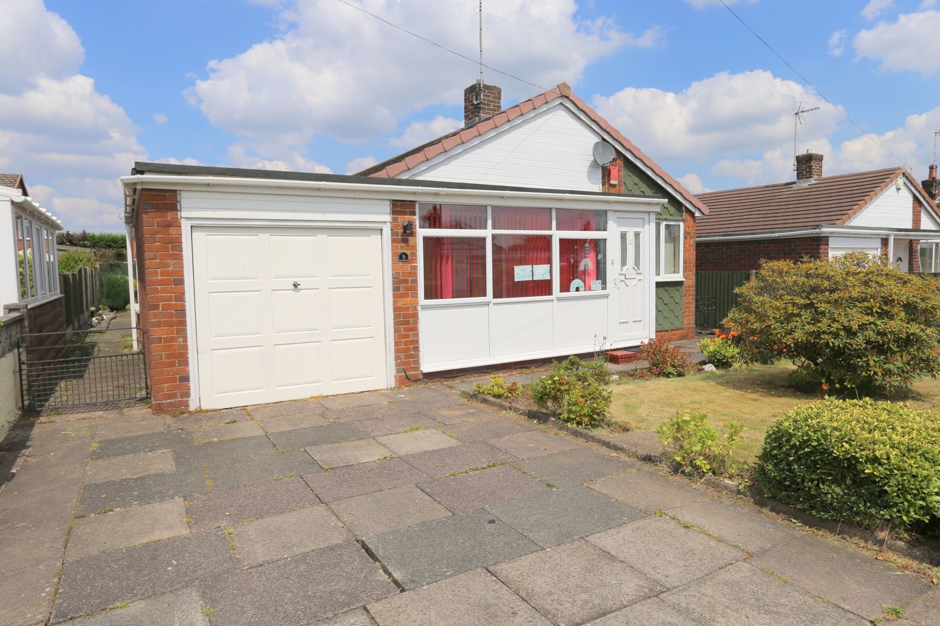 3 bed bungalow for sale in Woodside Drive, Meir Heath ST3 Zoopla