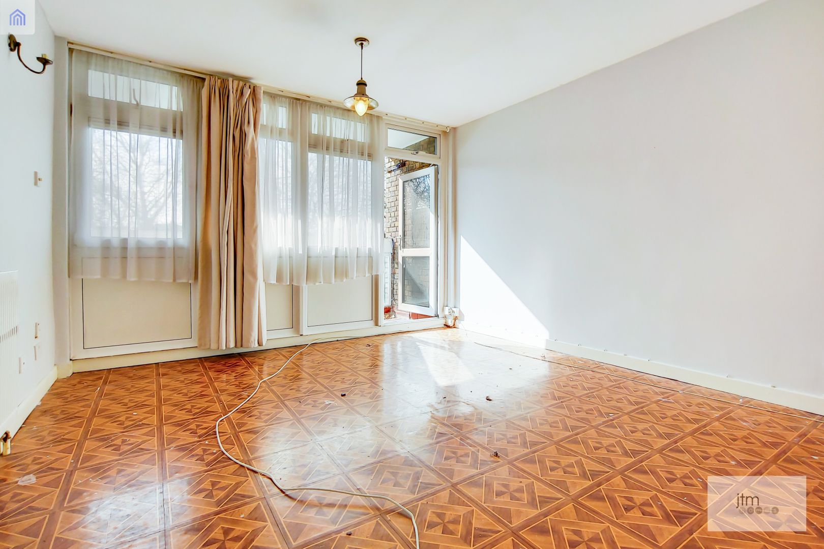 Holbrooke Court, London N7  