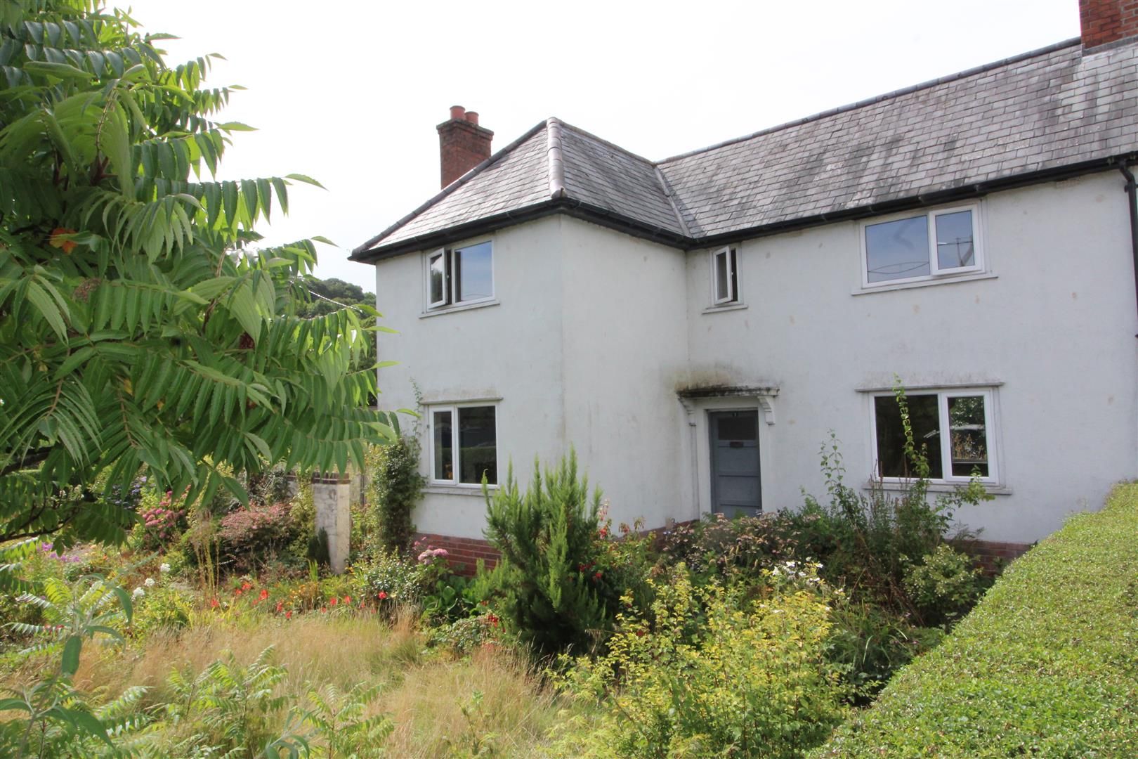 3 bed semidetached house for sale in Y Maes, Glyn Ceiriog, Llangollen