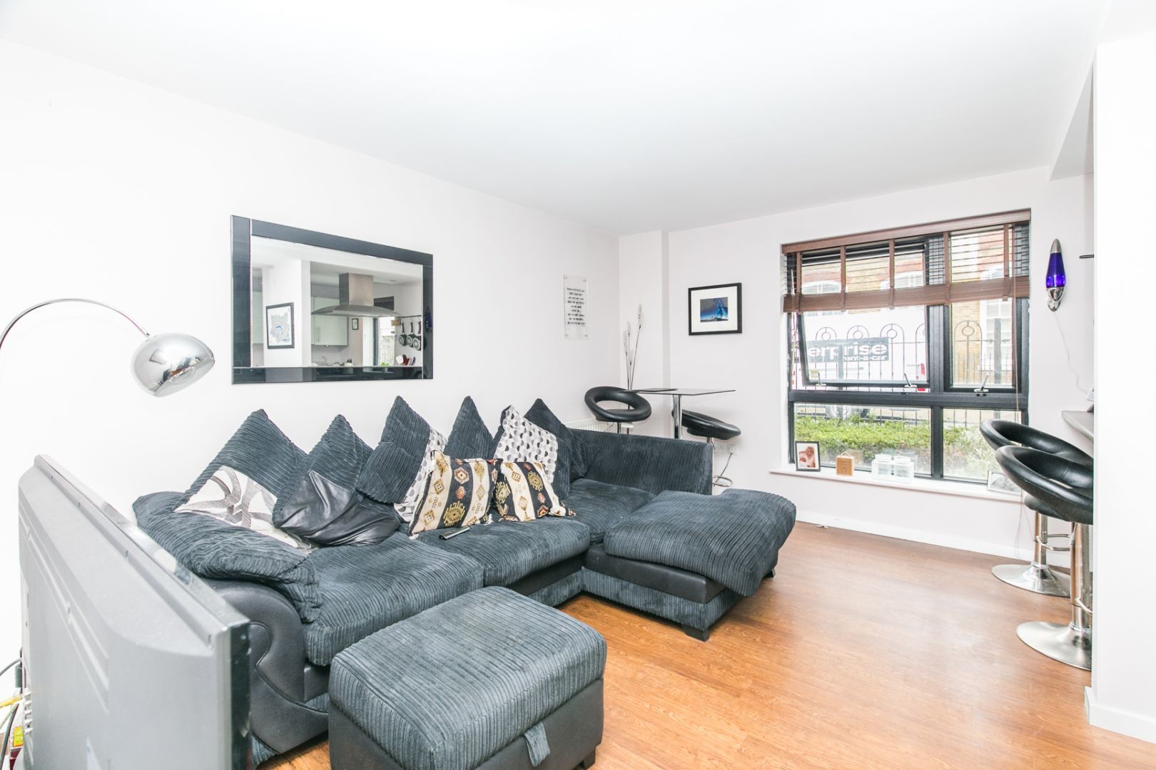 3 Pelling Street, London E14  