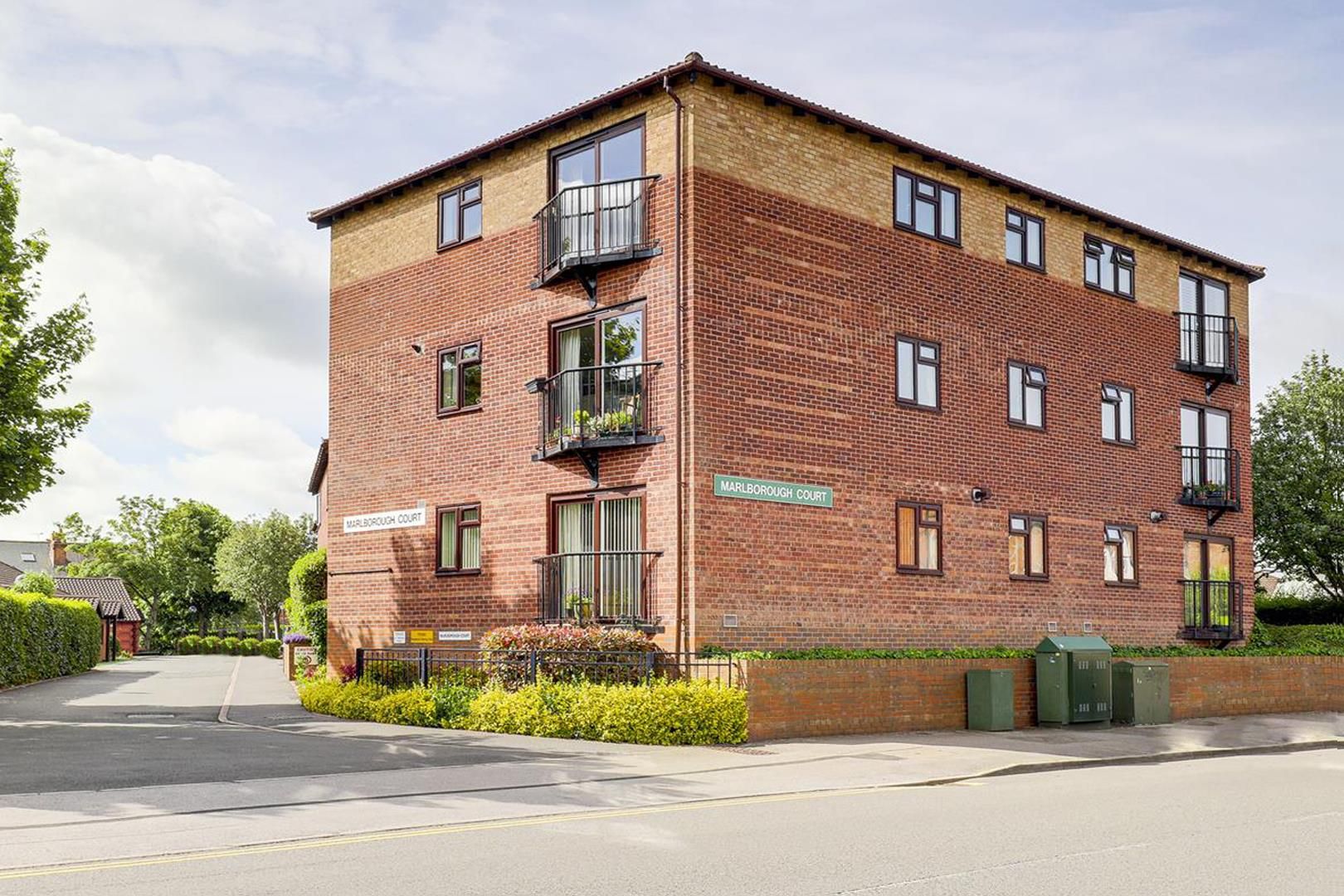 2 bed flat for sale in Marlborough Court, West Bridgford