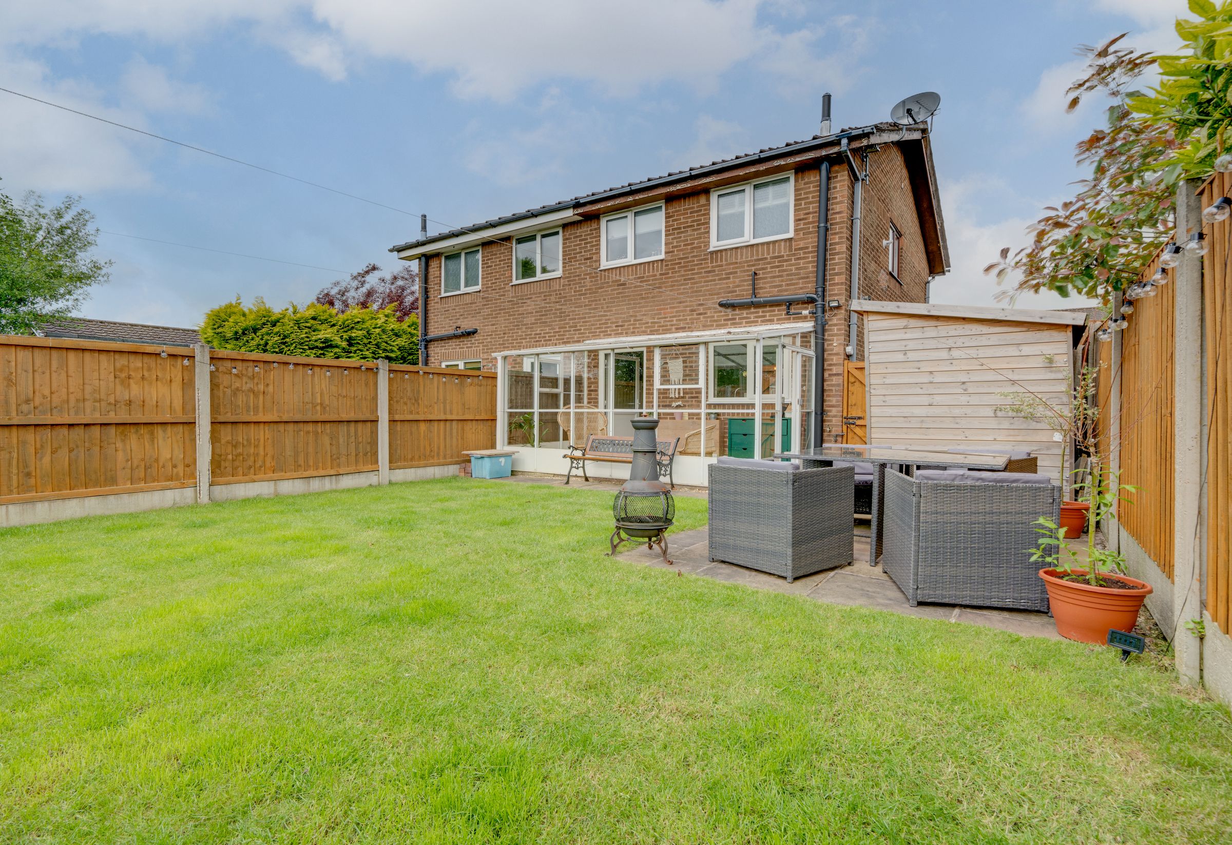 2 bed semidetached house for sale in St. Francis Close, Fulwood