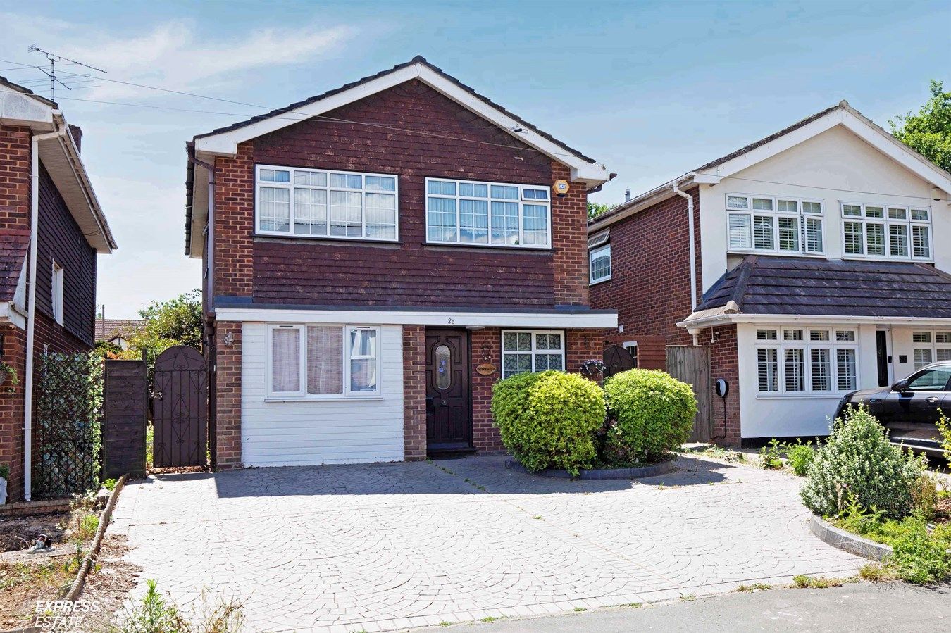 4 bed detached house for sale in First Avenue, Billericay CM12 Zoopla
